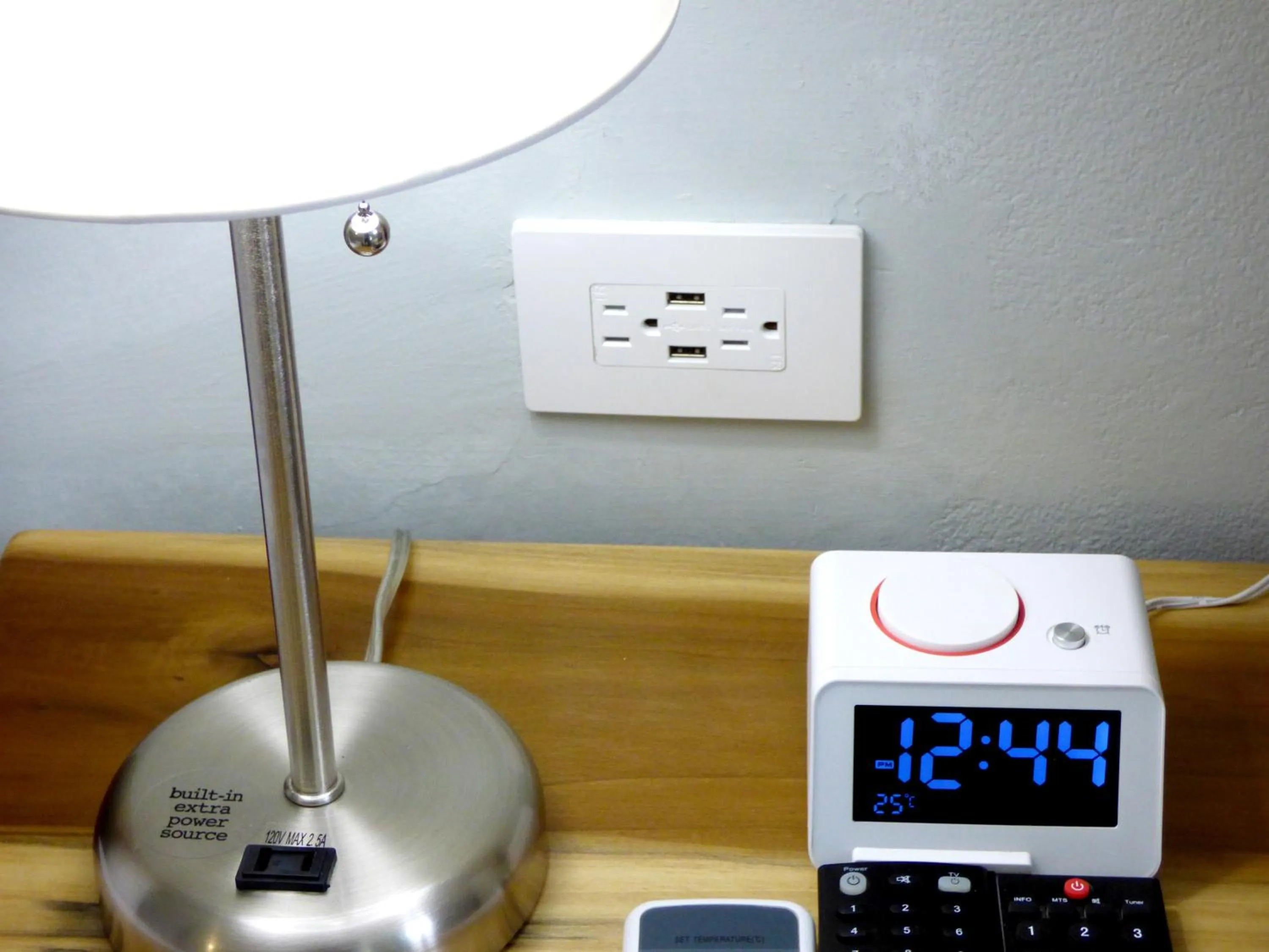 TV and multimedia in Beach Studio 4