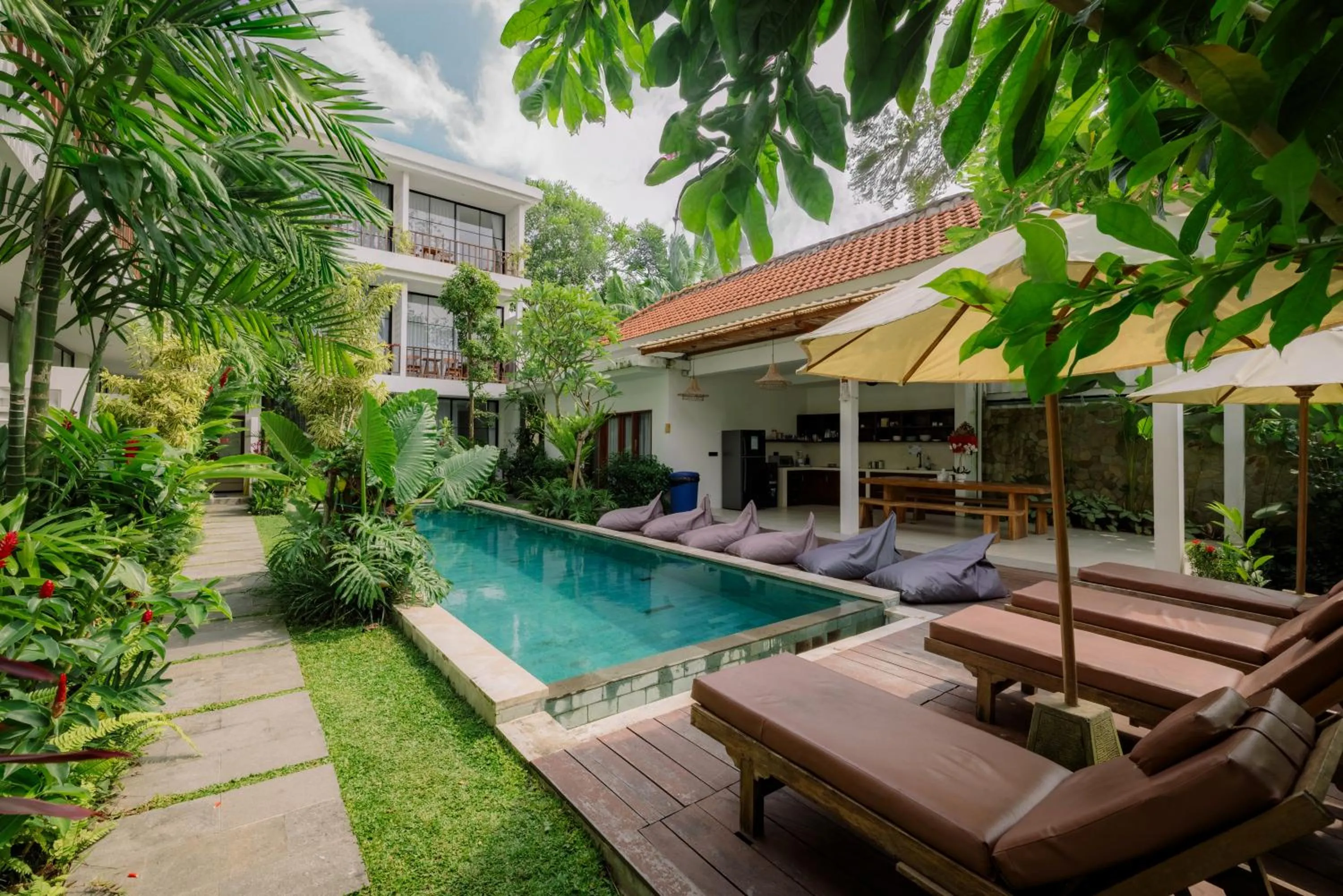 Property building in Tegal Wangi Canggu