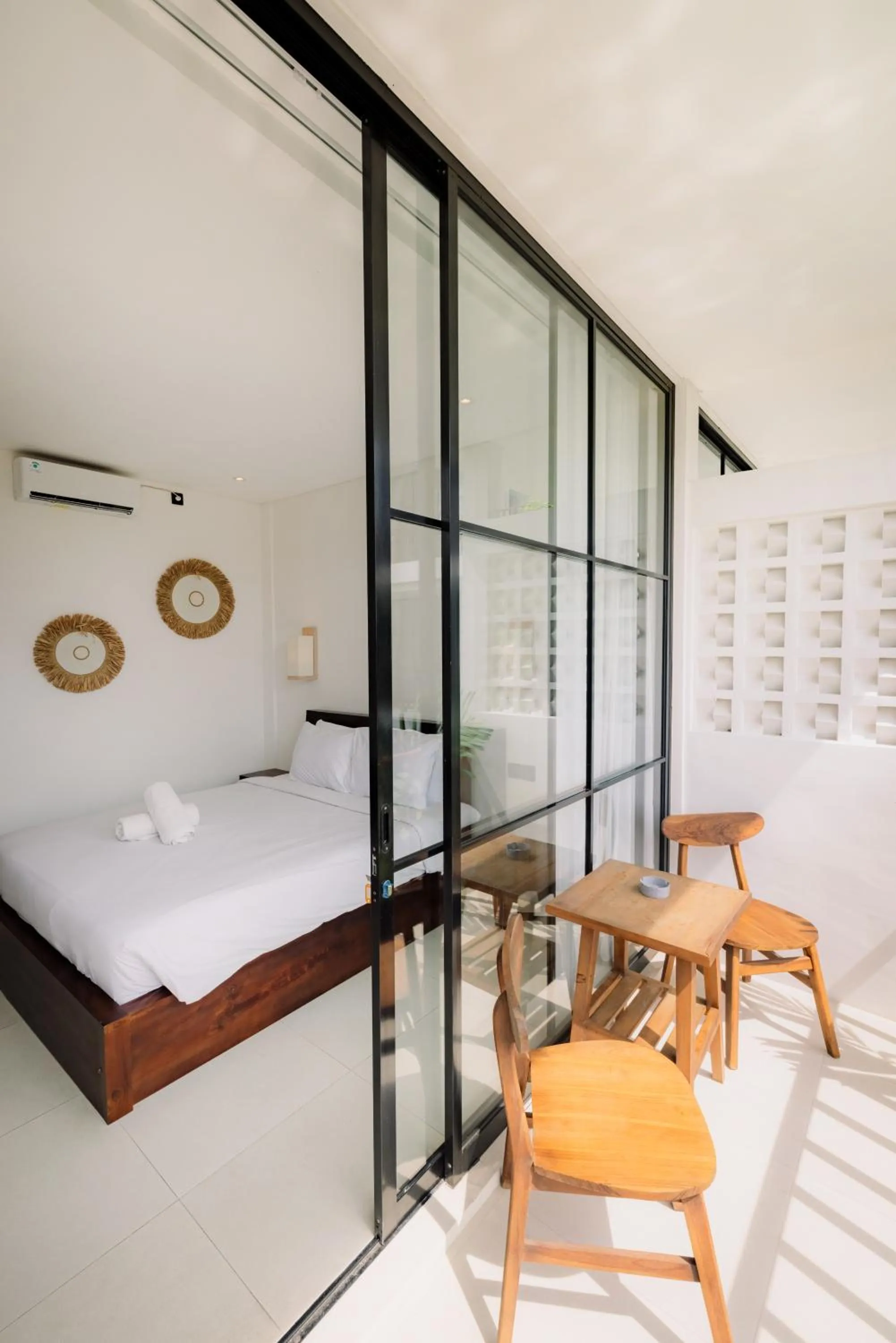 Seating area, Bed in Tegal Wangi Canggu