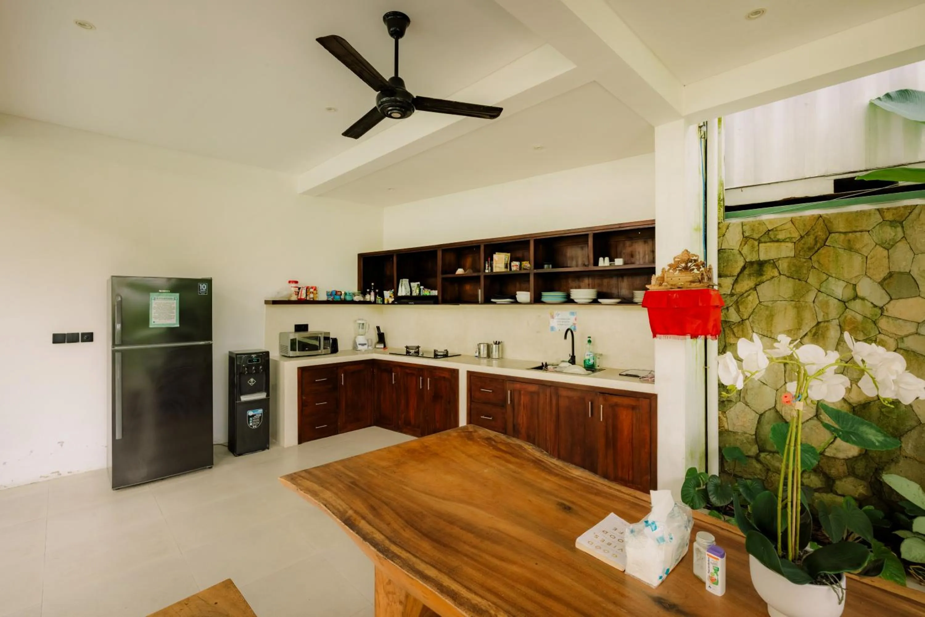 Kitchen or kitchenette in Tegal Wangi Canggu