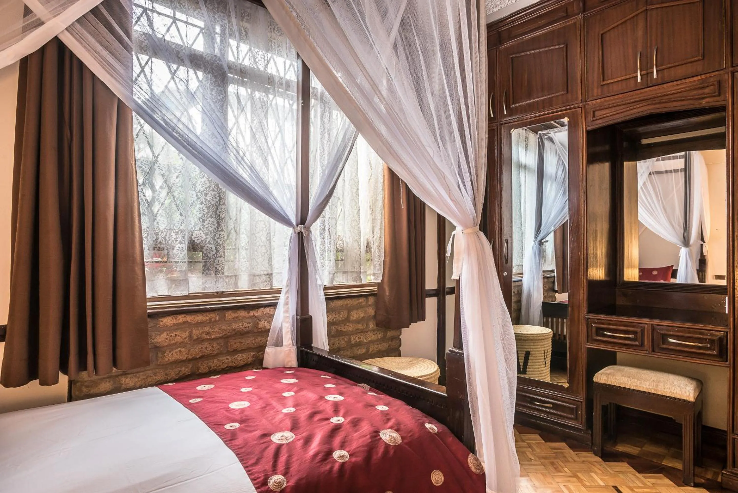 Bedroom, Bed in The Grand Gables