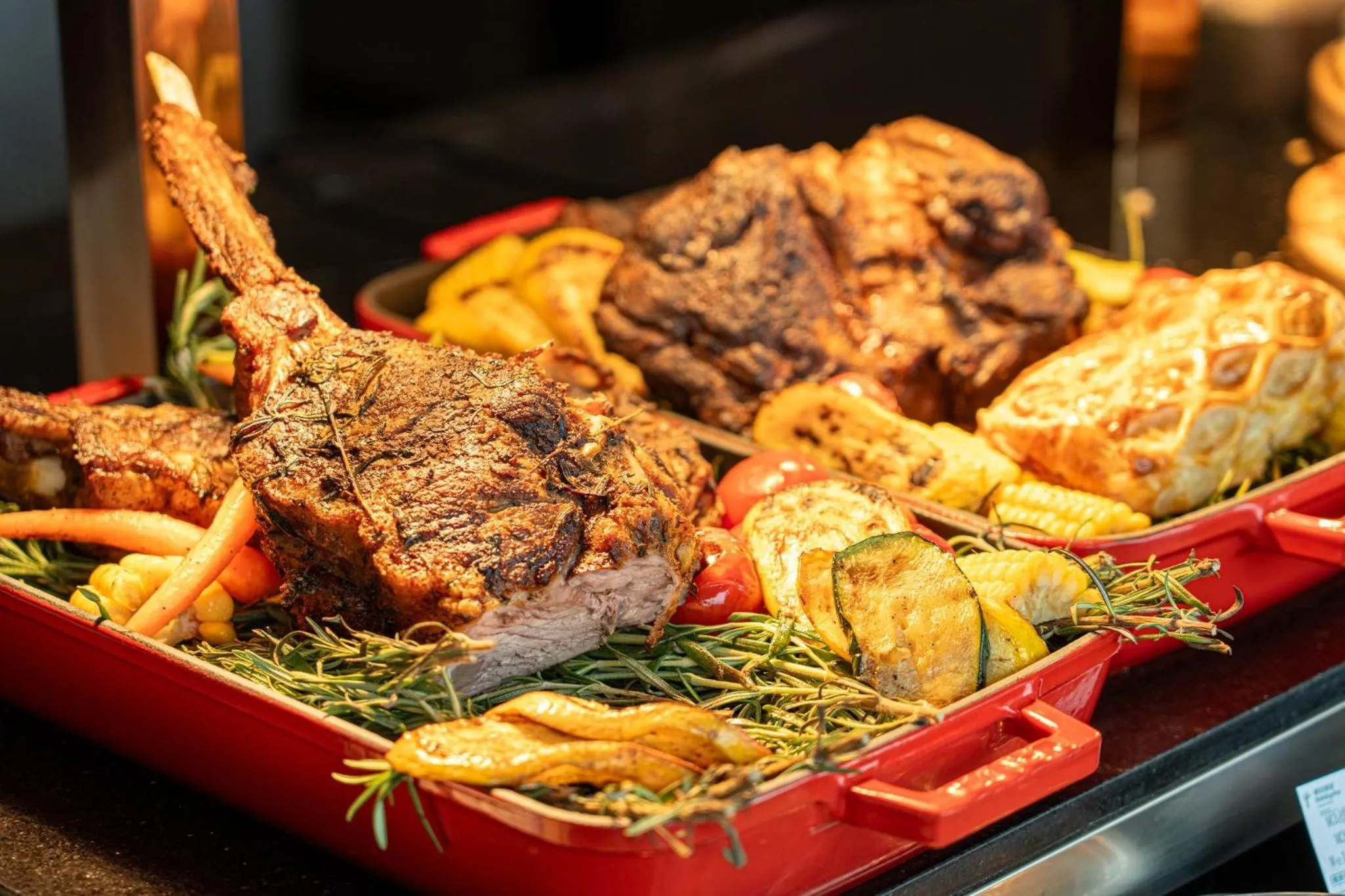 Restaurant/places to eat in Holiday Inn Hangzhou GCEC