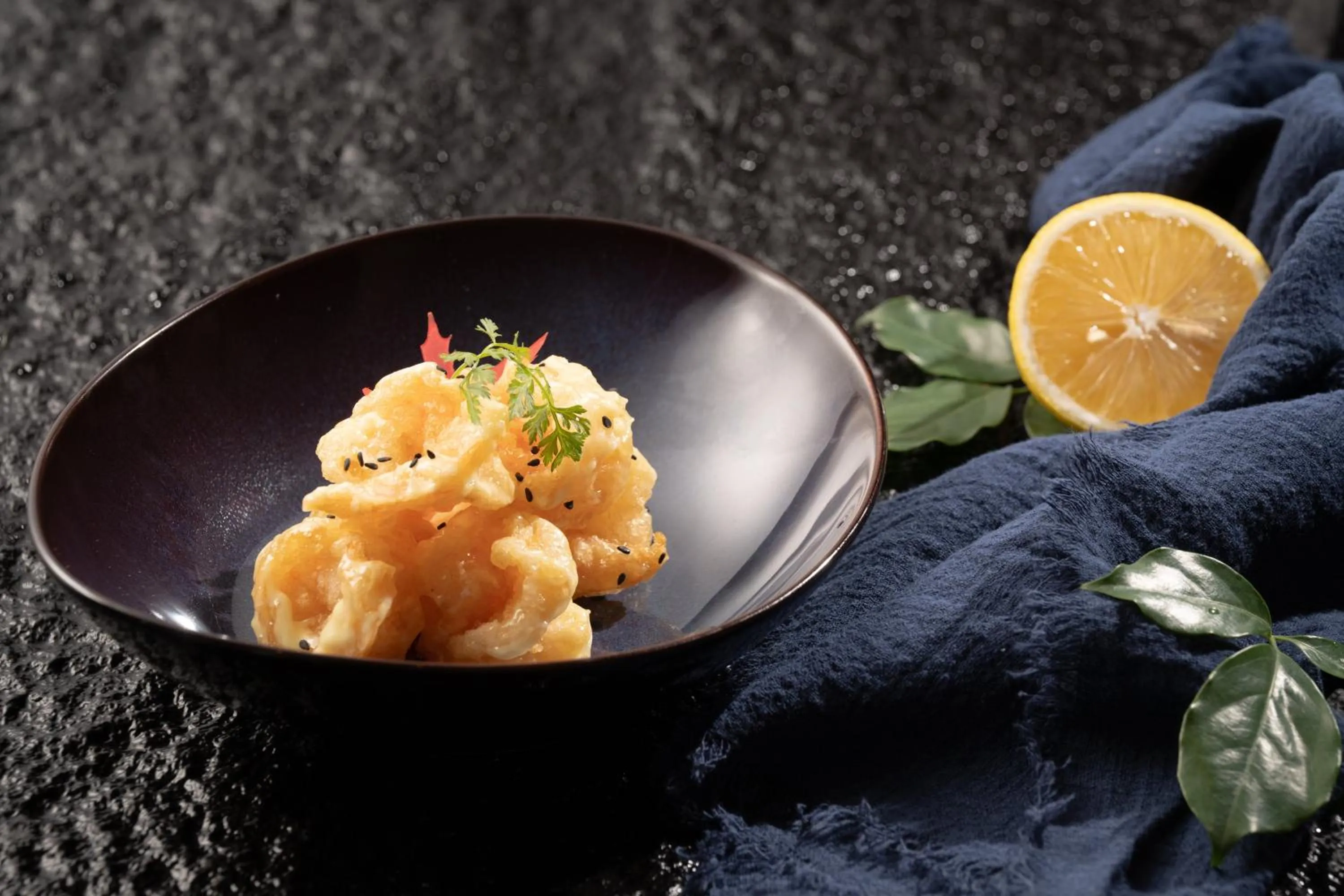 Restaurant/places to eat in Holiday Inn Hangzhou GCEC