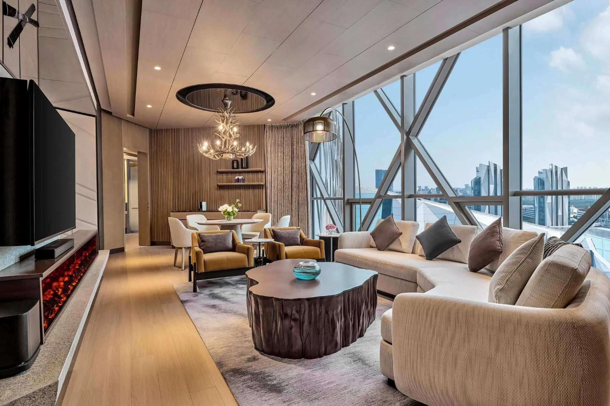 Photo of the whole room in Crowne Plaza Shanghai Snow World by IHG