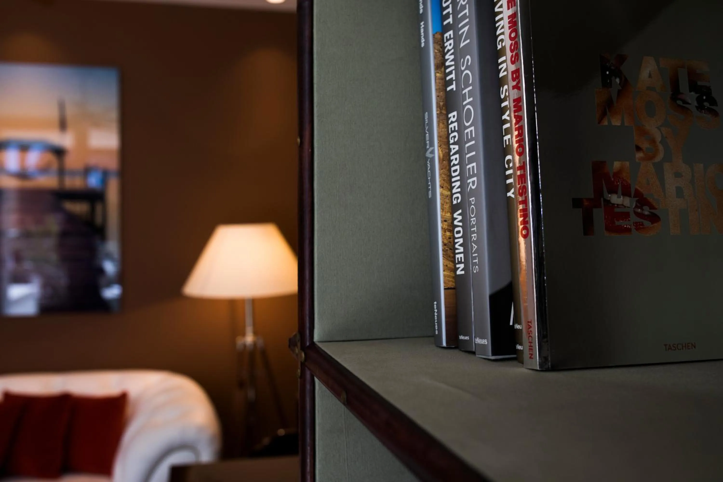 Library, Bed in Portals Hills Boutique Hotel