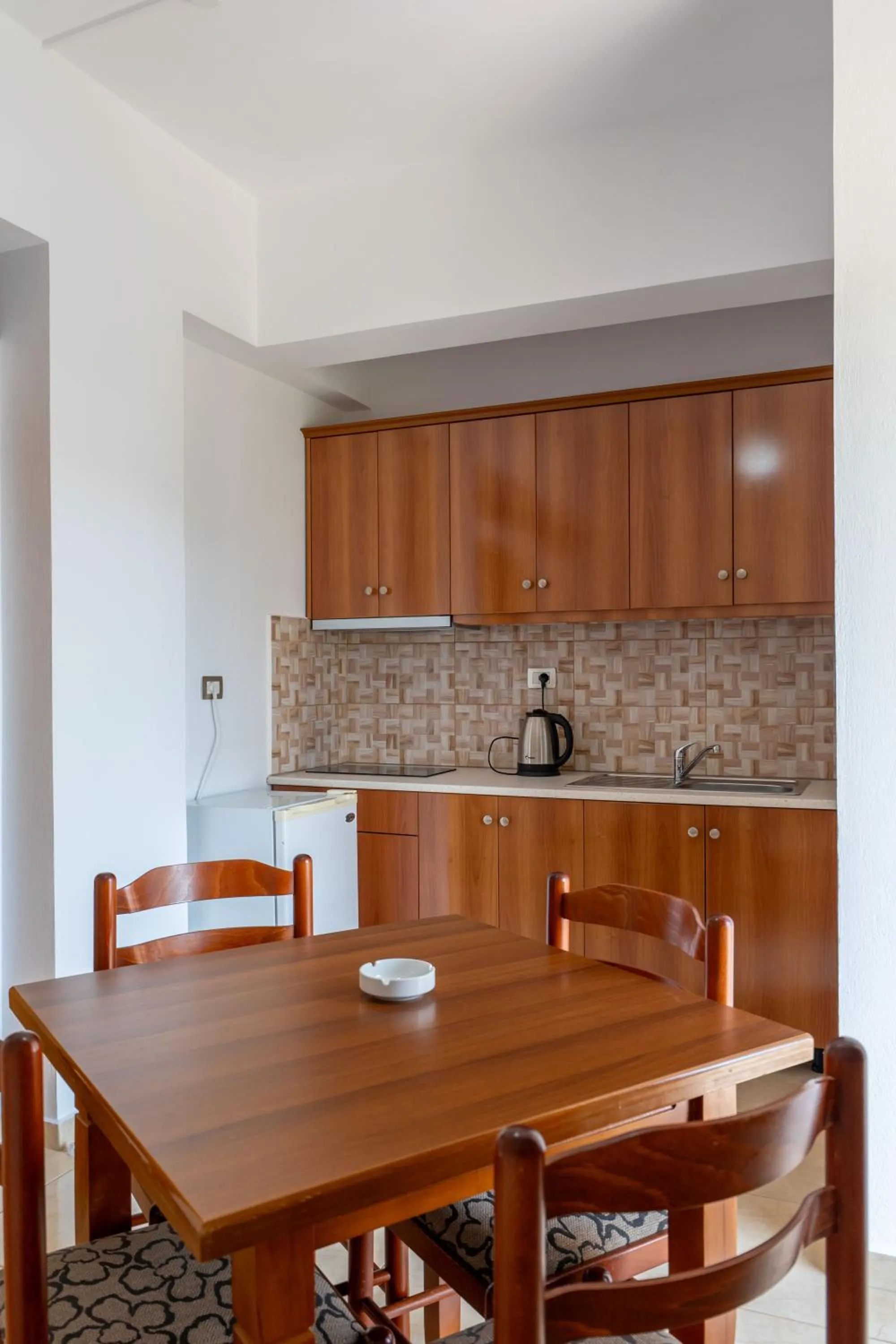 Kitchen or kitchenette in Aleksander ApartHotel