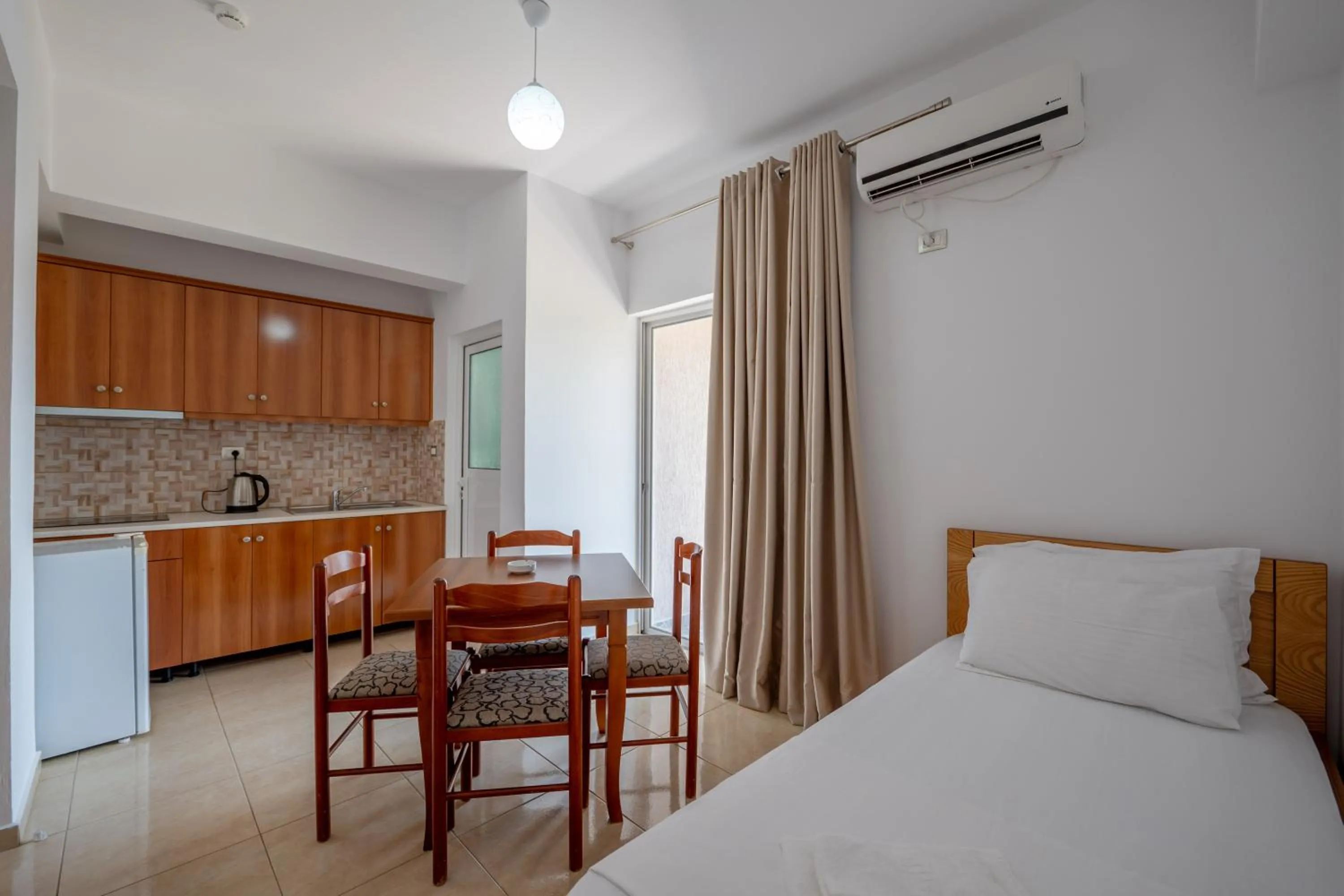 Bed in Aleksander ApartHotel