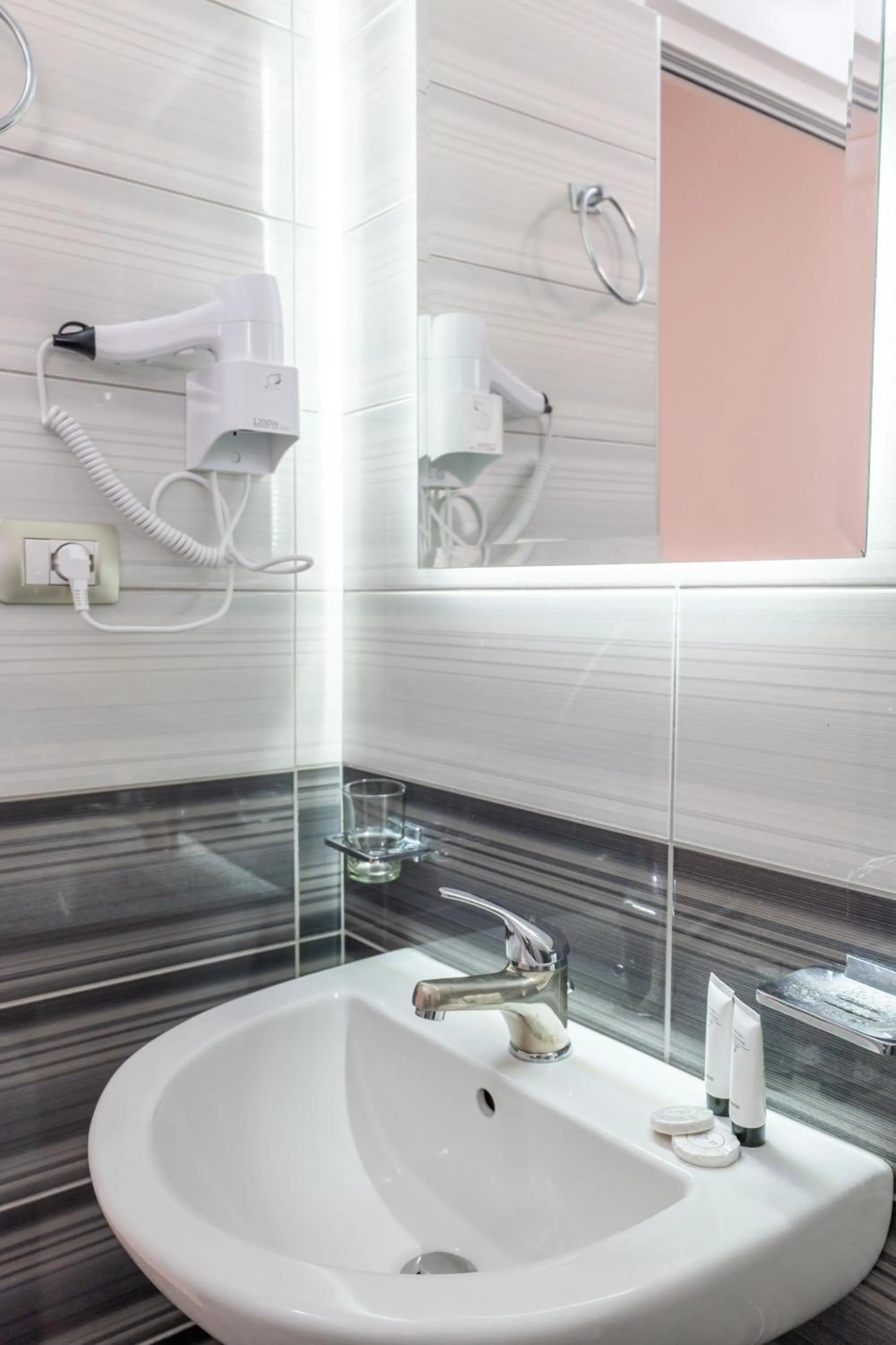 Bathroom in Aleksander ApartHotel