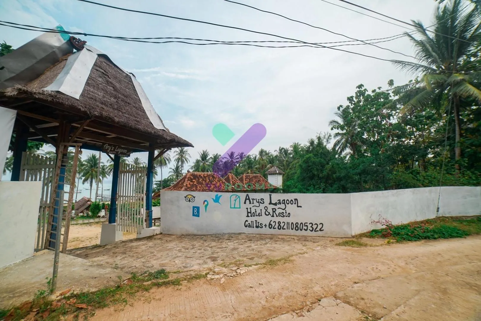 Street view in Arys Lagoon Bungalow & Hotel
