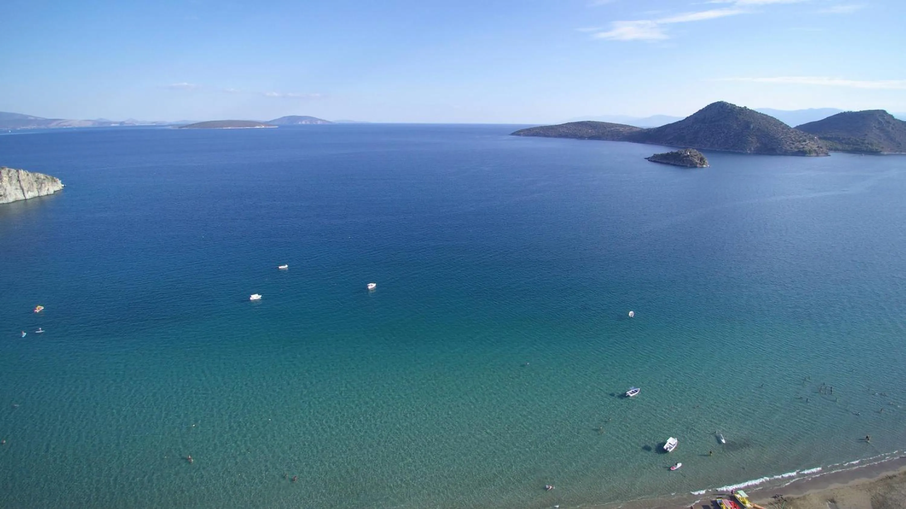 Beach in Tolo Blue Bay