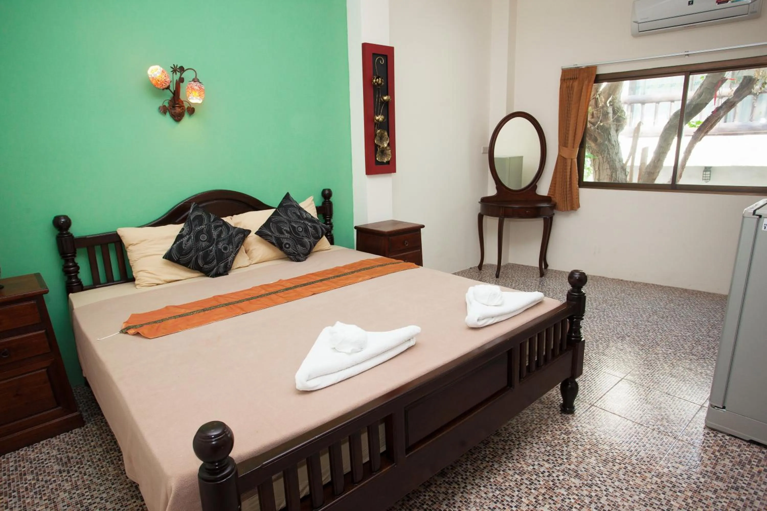 Bed in Sea Breeze Guest House