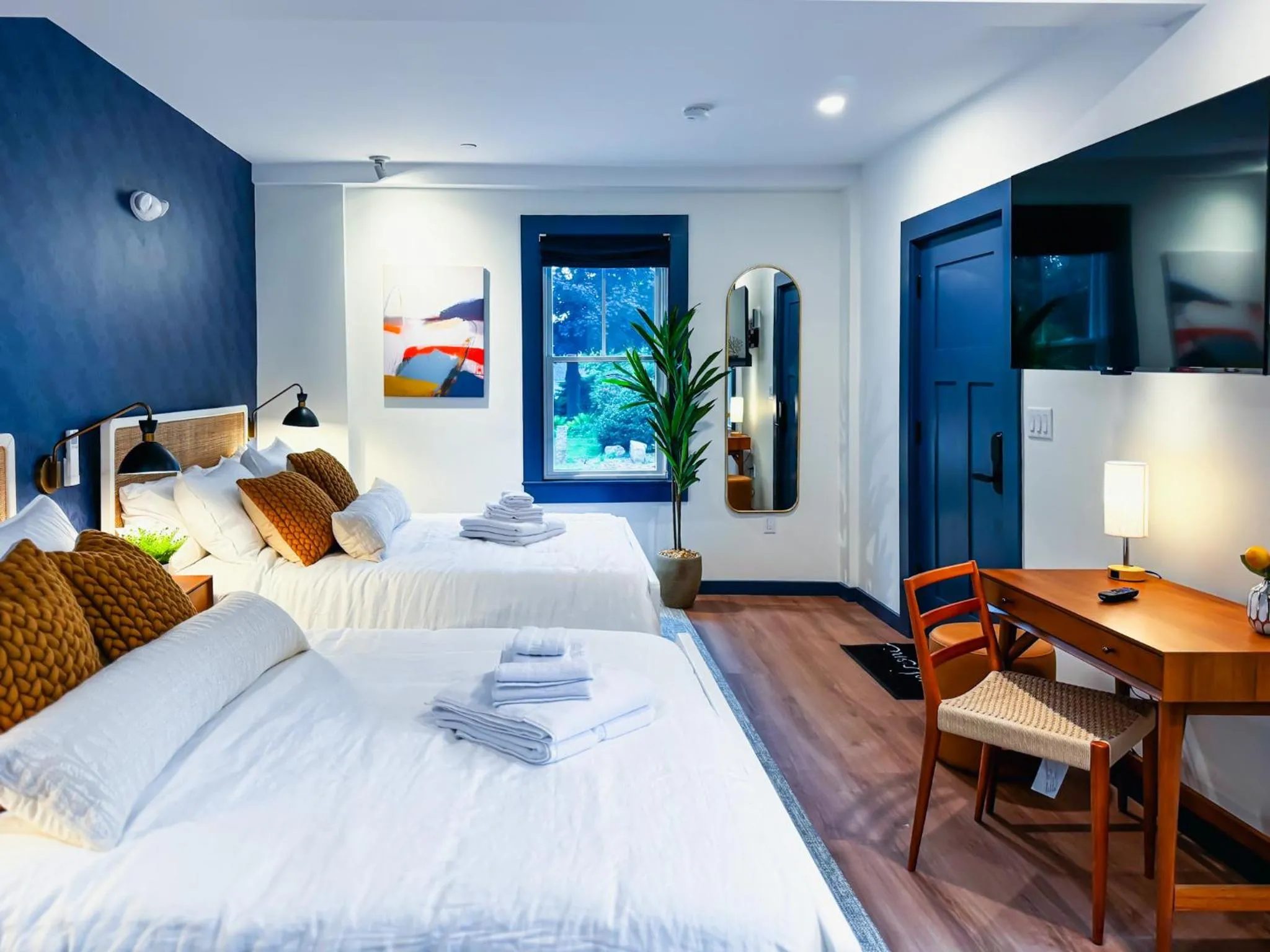 Queen Room in The Rockport House