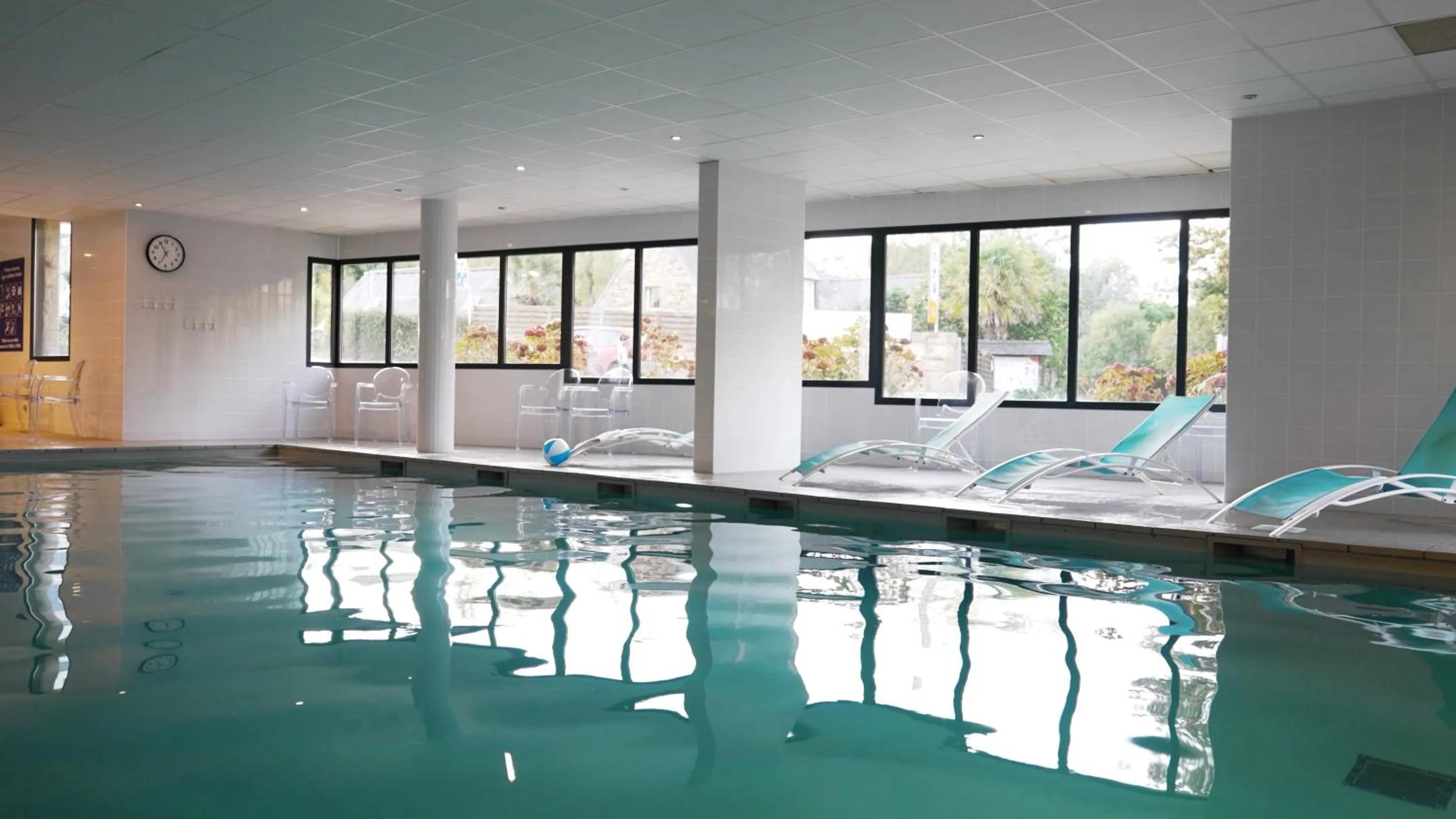 Swimming pool in Goélia Les 7 Iles