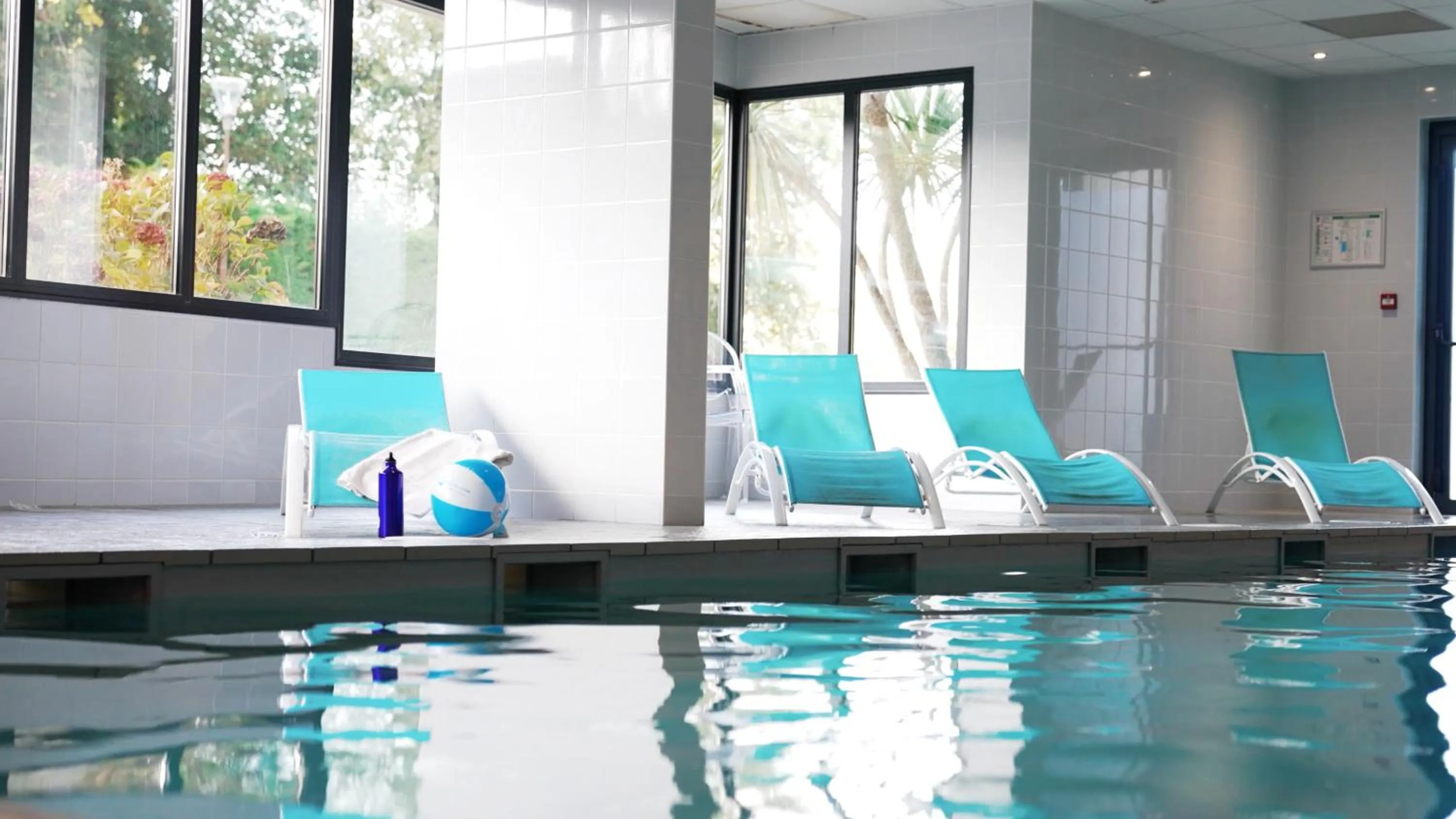 Swimming pool in Goélia Les 7 Iles