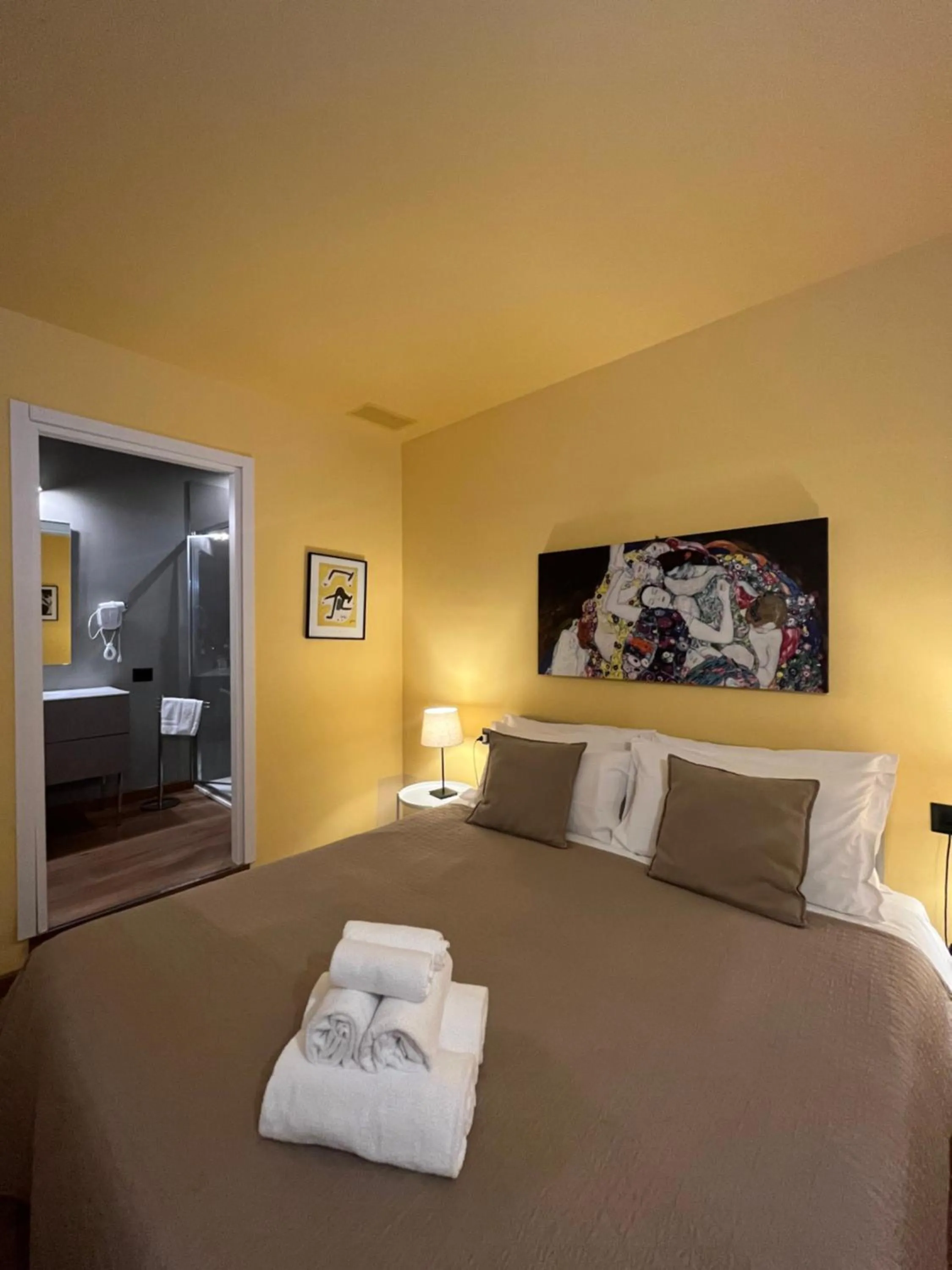 Bedroom, Bed in Apartment Hotel Marchesini