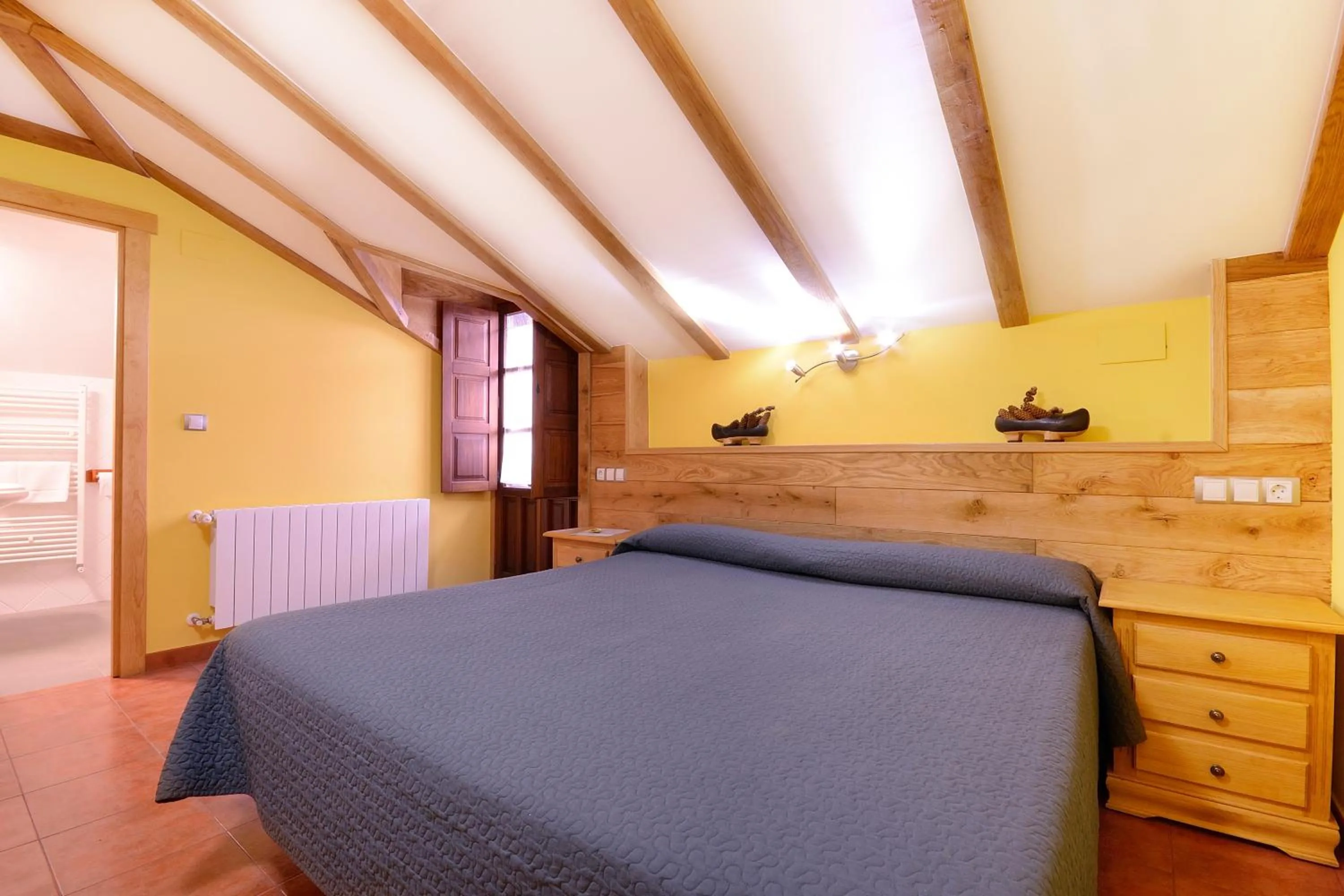 Property building, Bed in Posada Casa Rosalia