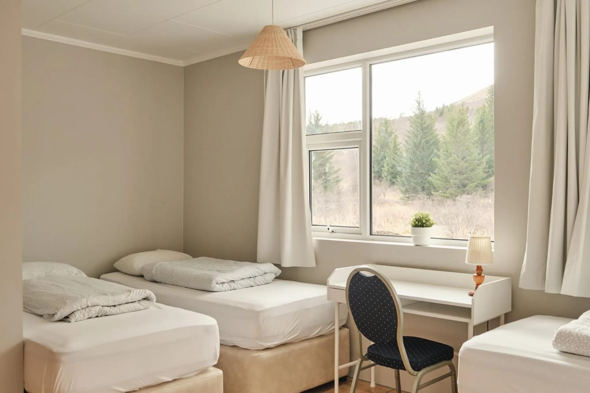 Photo of the whole room, Bed in Hótel Laugarvatn