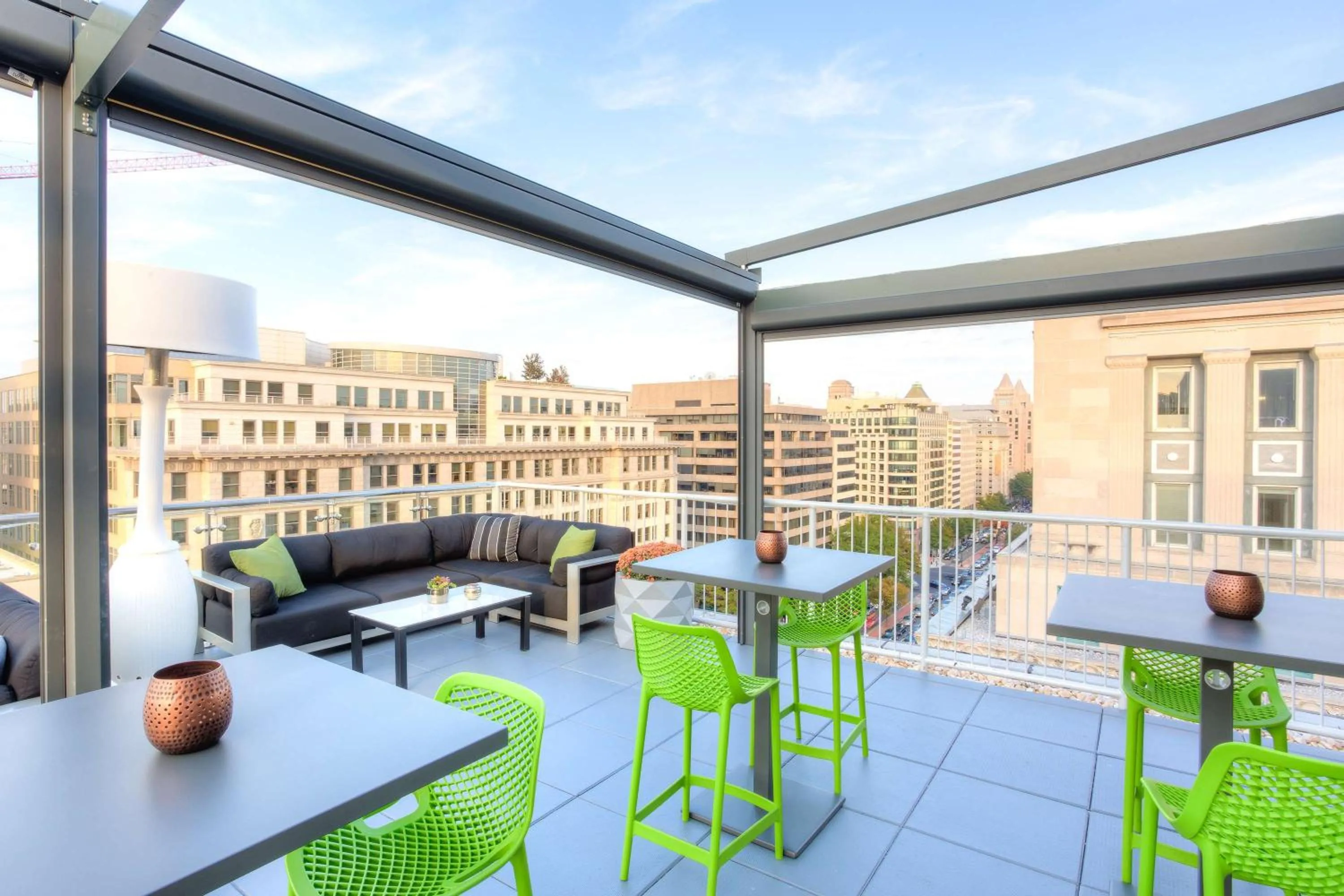 Lounge or bar in Hyatt Place Washington DC/White House