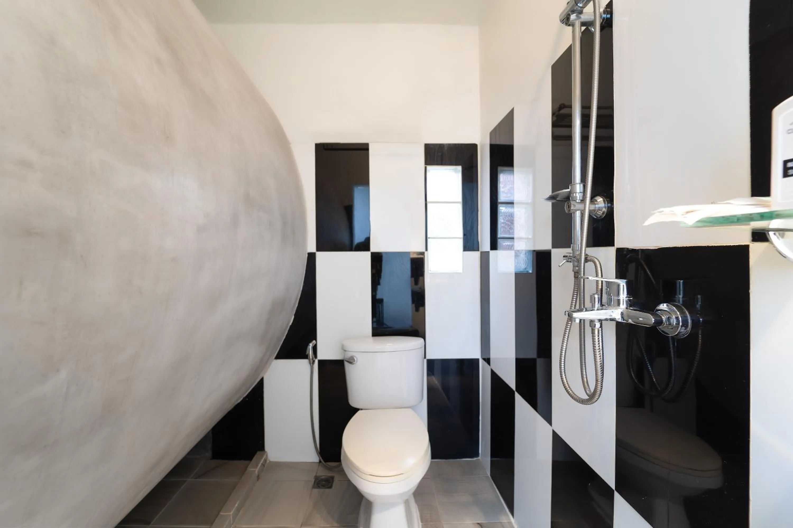 Shower in Tunnel Urban Retreat