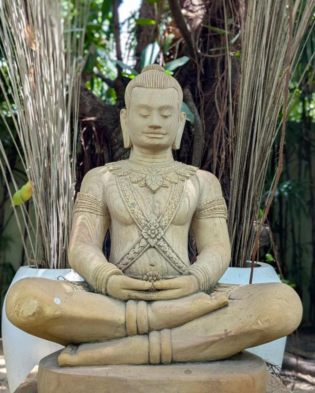 Day in Tunnel Urban Retreat