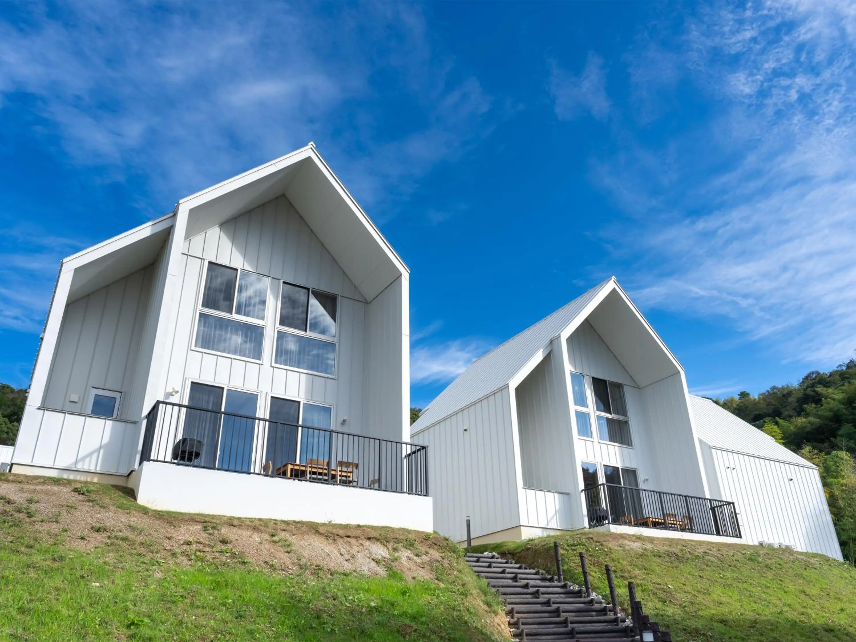 Property building in Kanatanosato