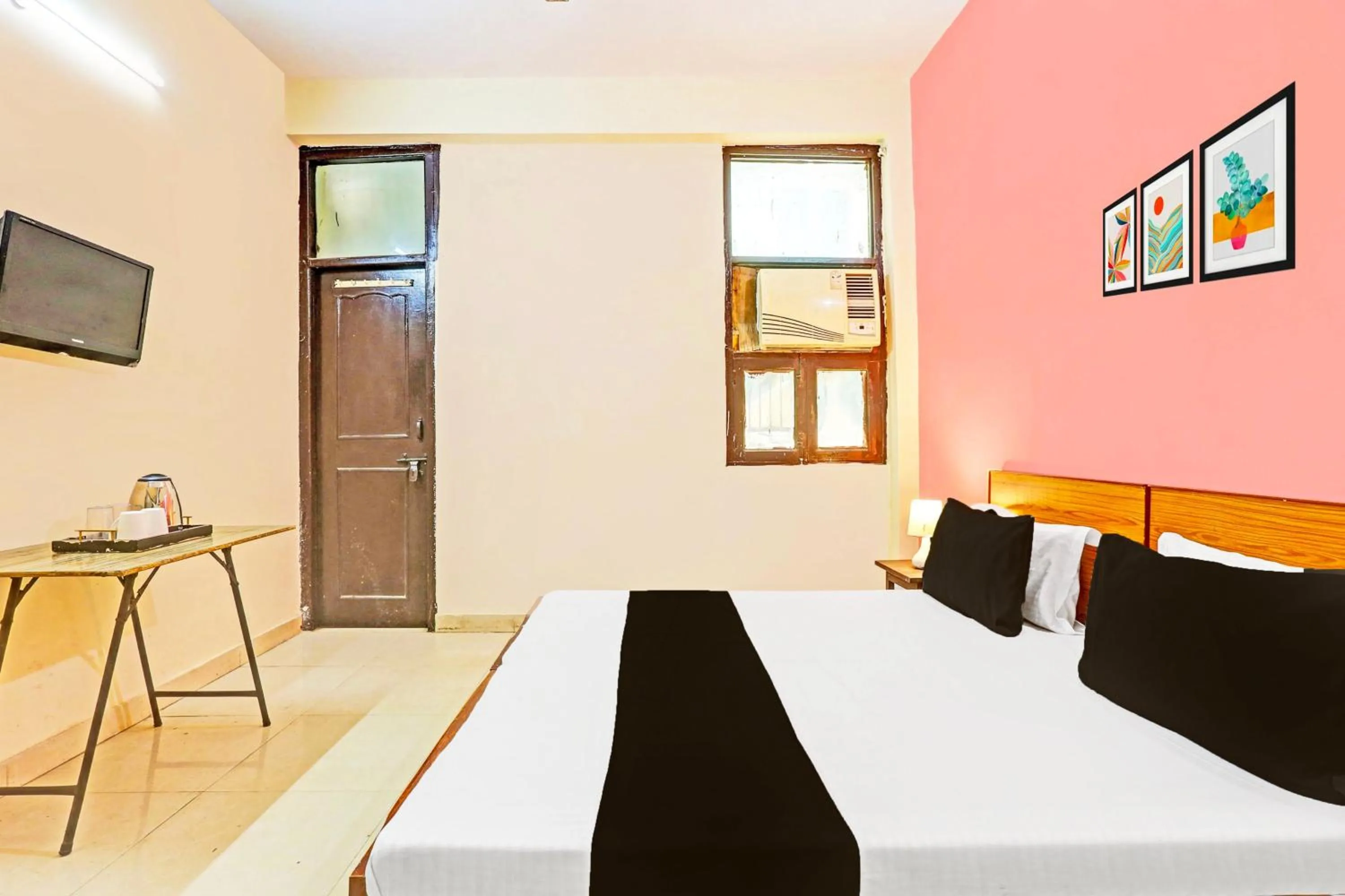 Bedroom, Bed in Hotel O Shubham Residency