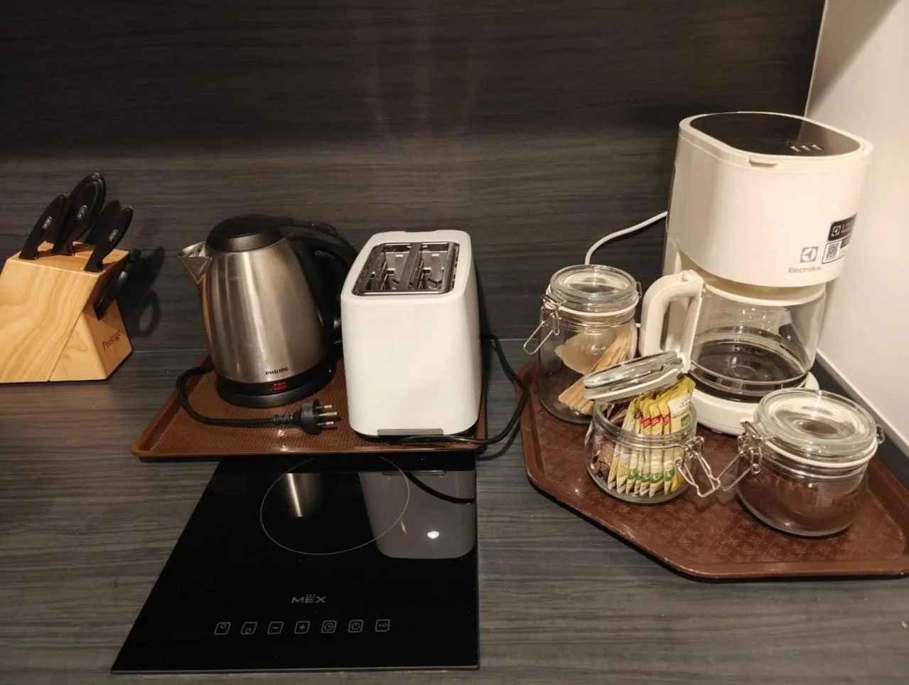 Kitchen or kitchenette in Edge Central Pattaya by Mickey