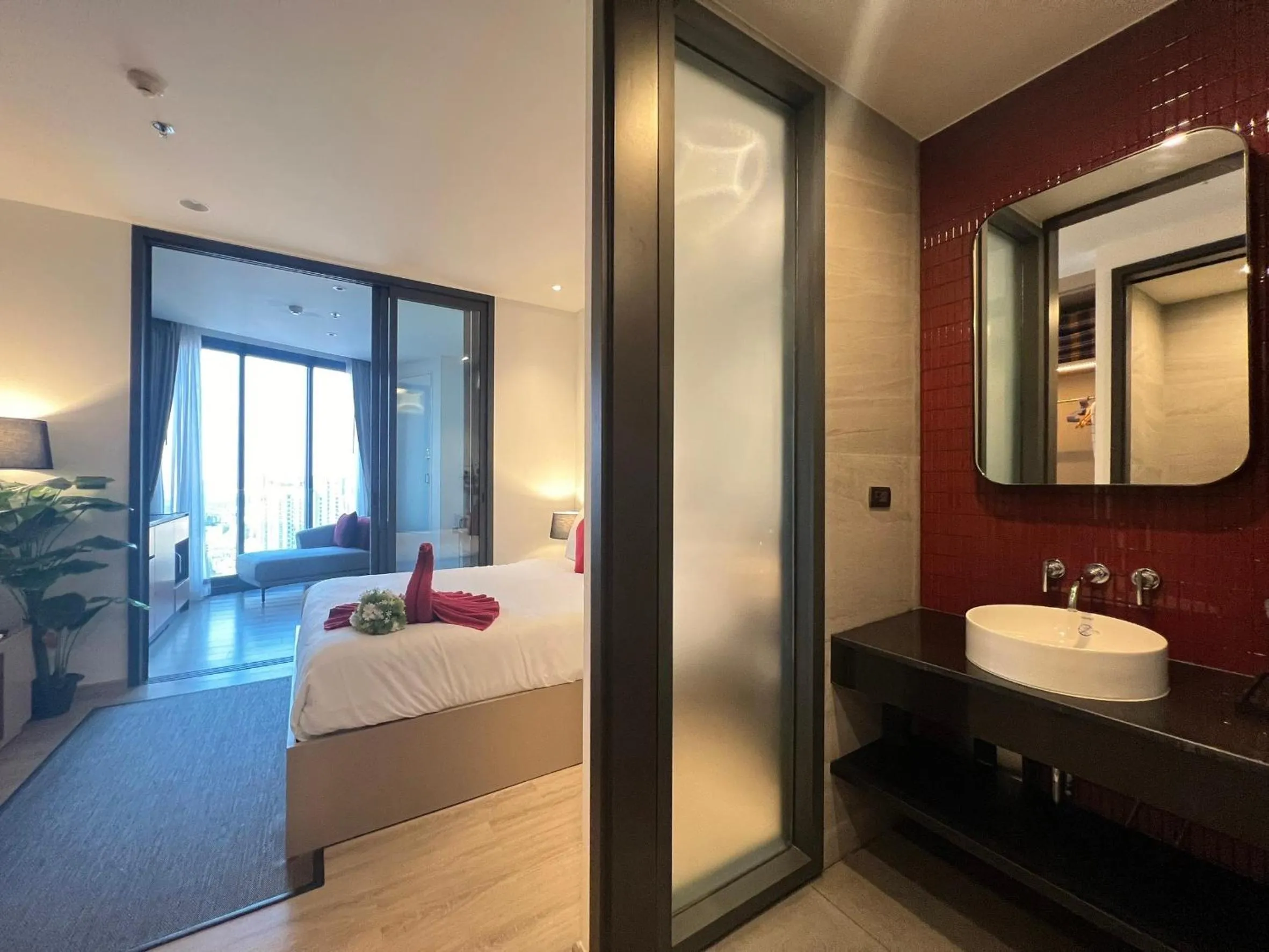 Bed in Edge Central Pattaya by Mickey