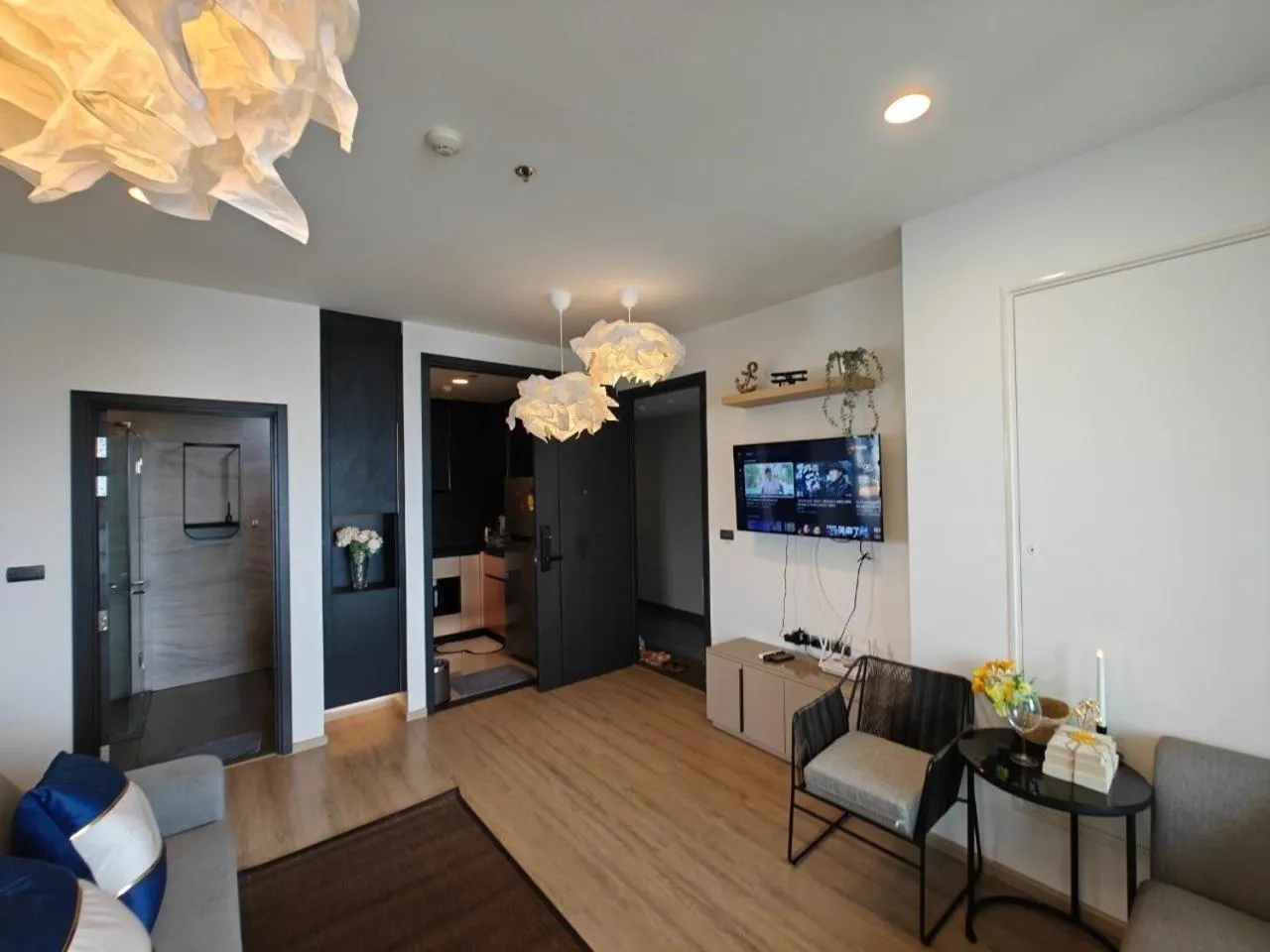 Living room in Edge Central Pattaya by Mickey