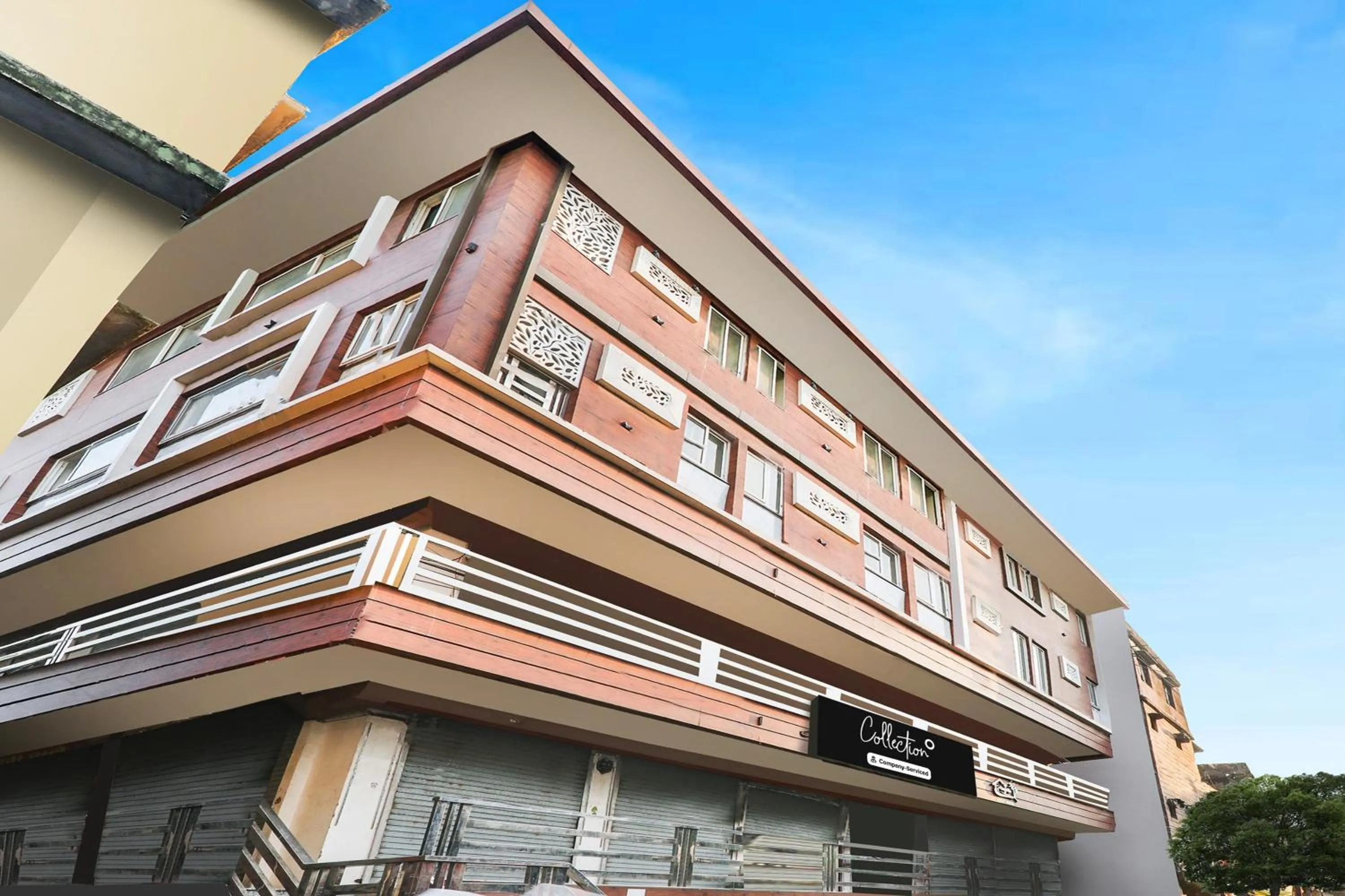 Facade/entrance in Hotel O Pragati Guest house