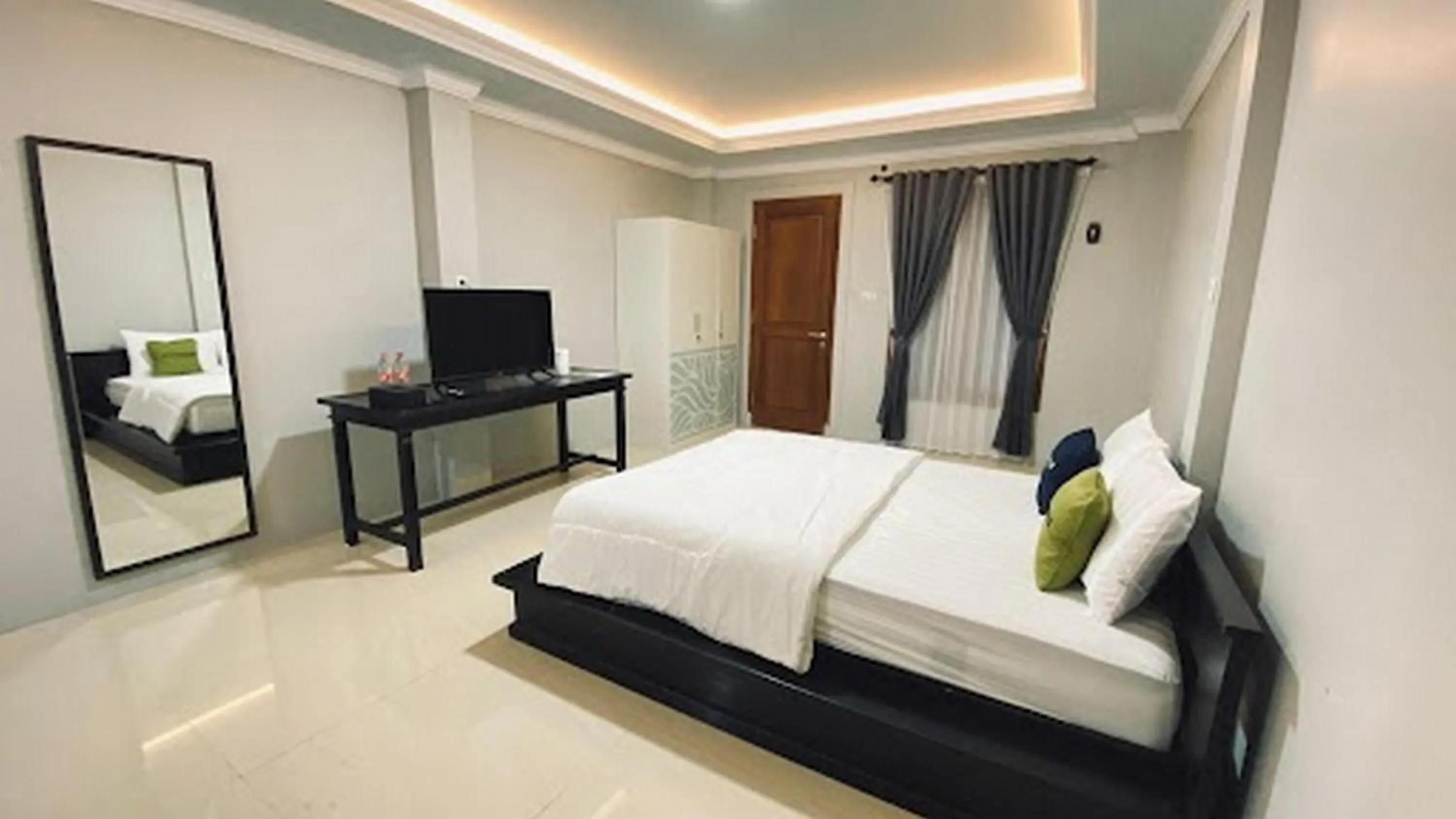 Bedroom, Bed in Urbanview TWH Costel near Stadion Maguwoharjo Yogyakarta