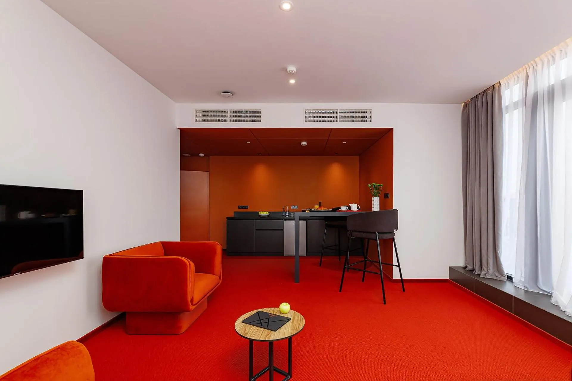 TV and multimedia in LEV Lifestyle Hotel - Maestro