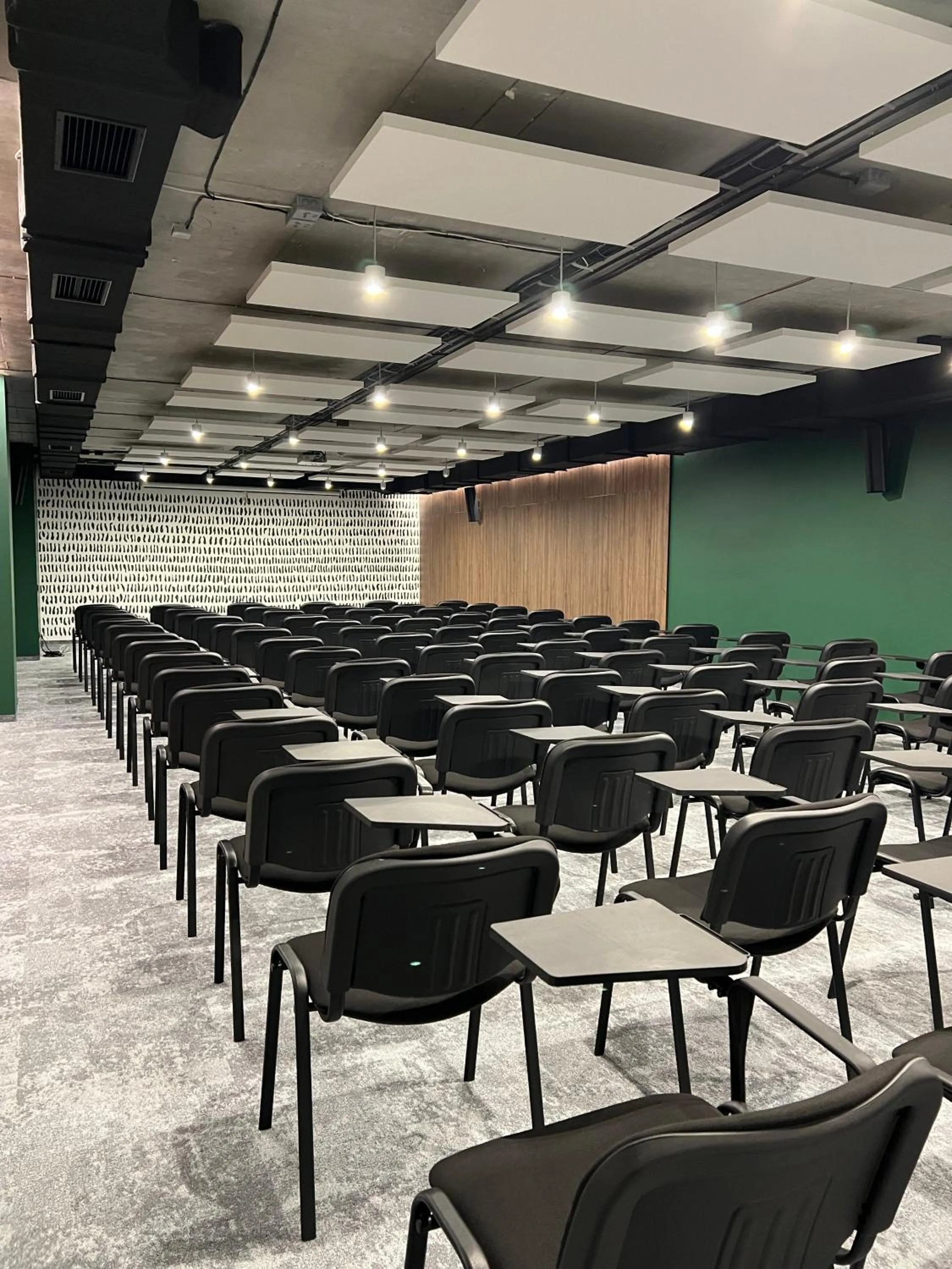 Meeting/conference room in LEV Lifestyle Hotel - Maestro