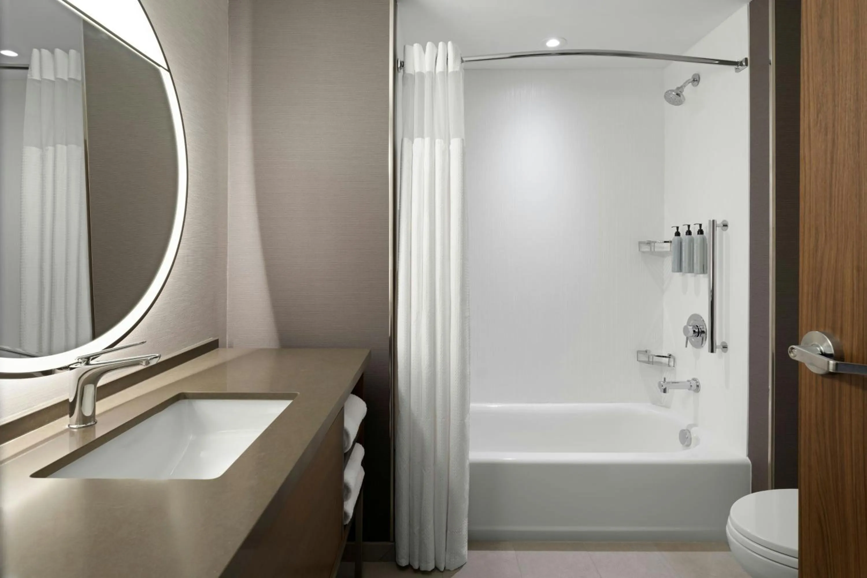 Bathroom in Courtyard by Marriott Billings