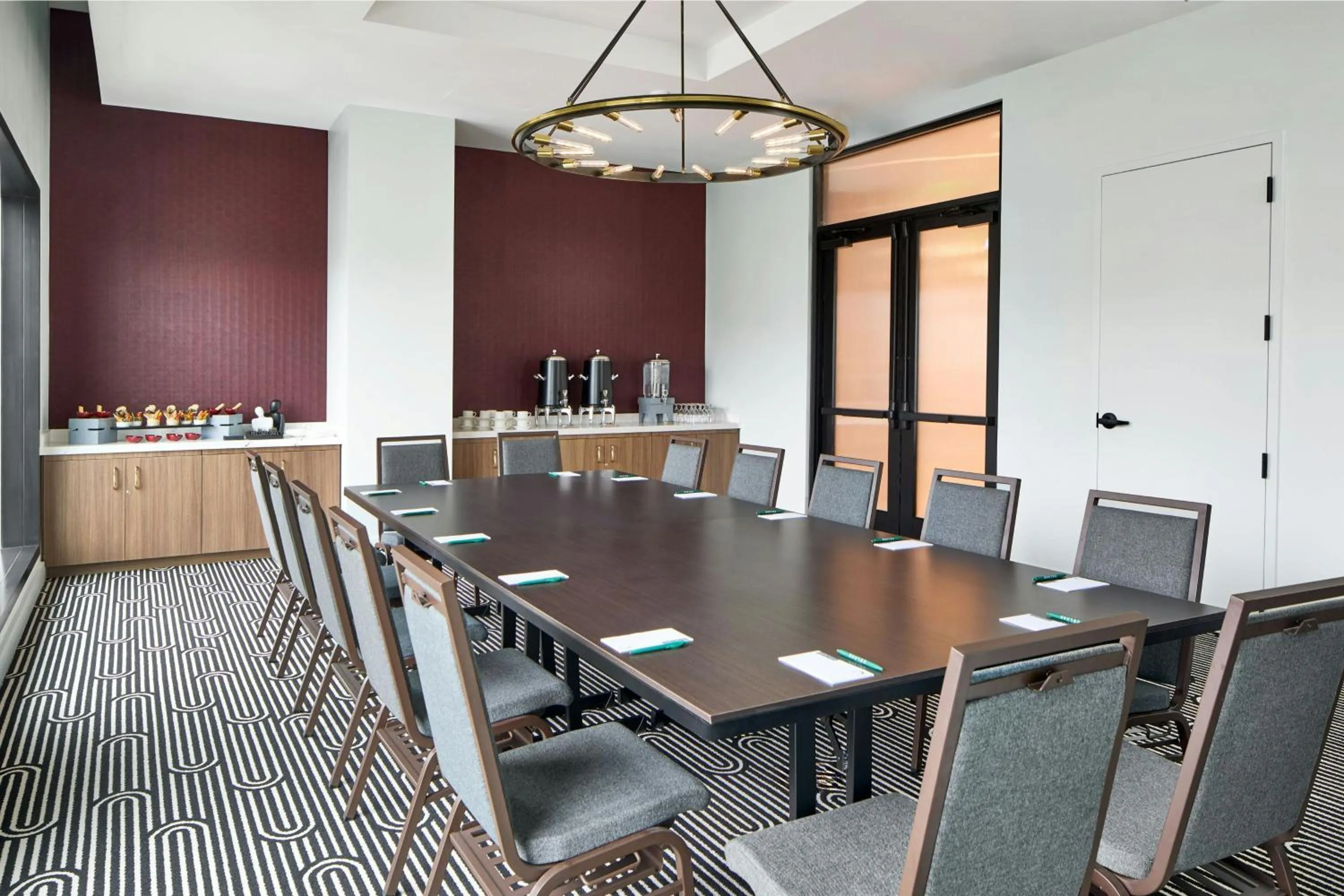 Meeting/conference room in Hotel Celare, Cincinnati Midtown, a Tribute Portfolio Hotel