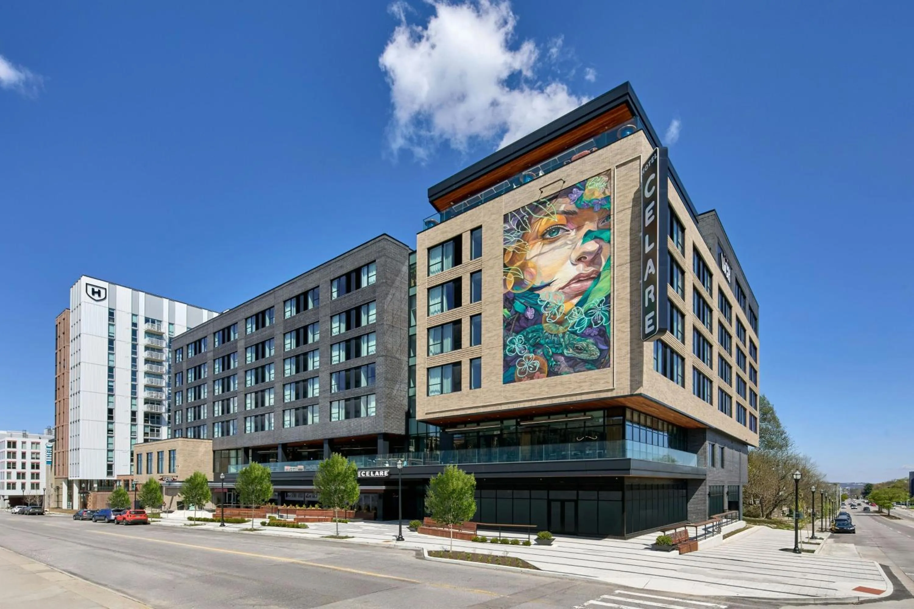 Property building in Hotel Celare, Cincinnati Midtown, a Tribute Portfolio Hotel