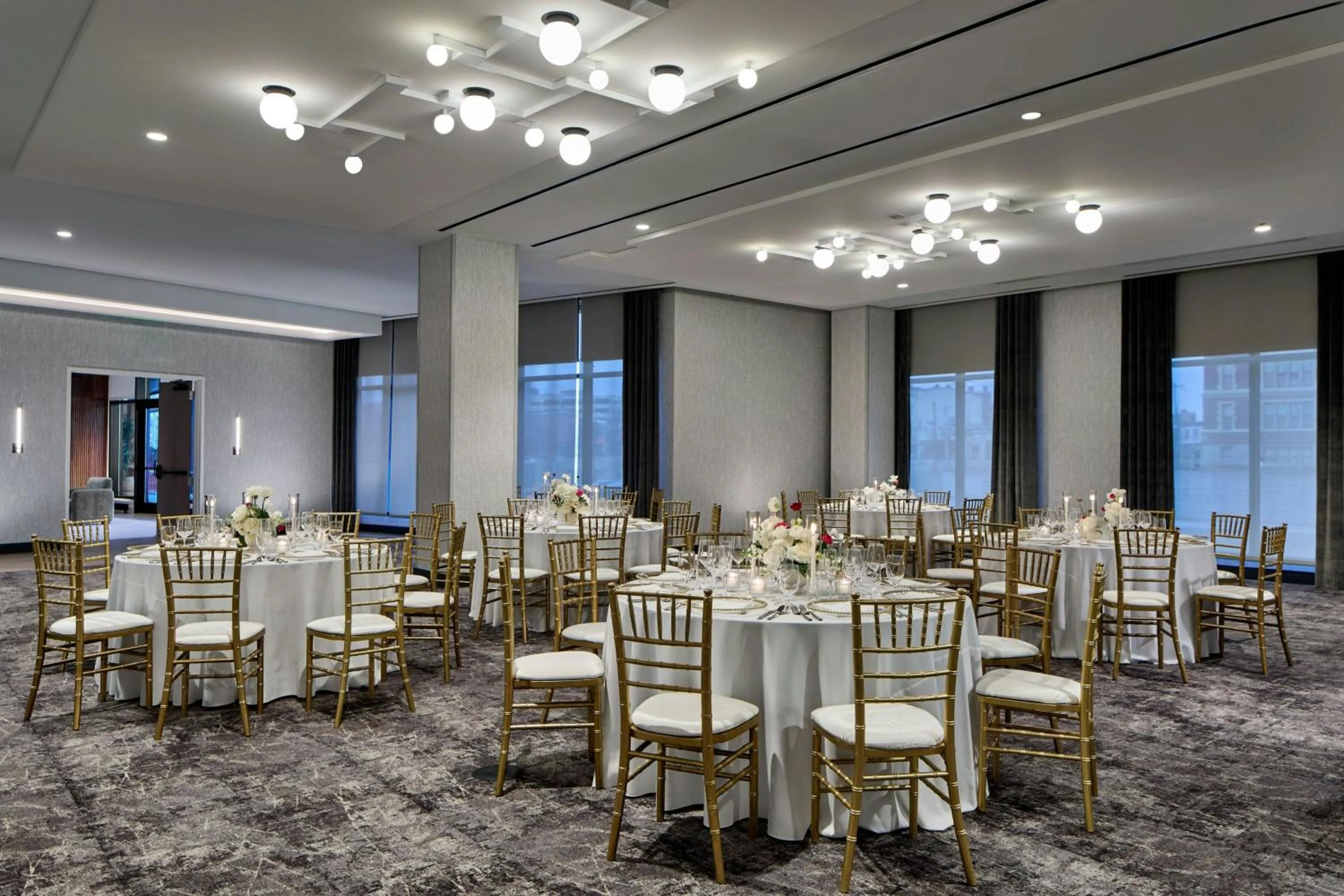 Meeting/conference room in Hotel Celare, Cincinnati Midtown, a Tribute Portfolio Hotel