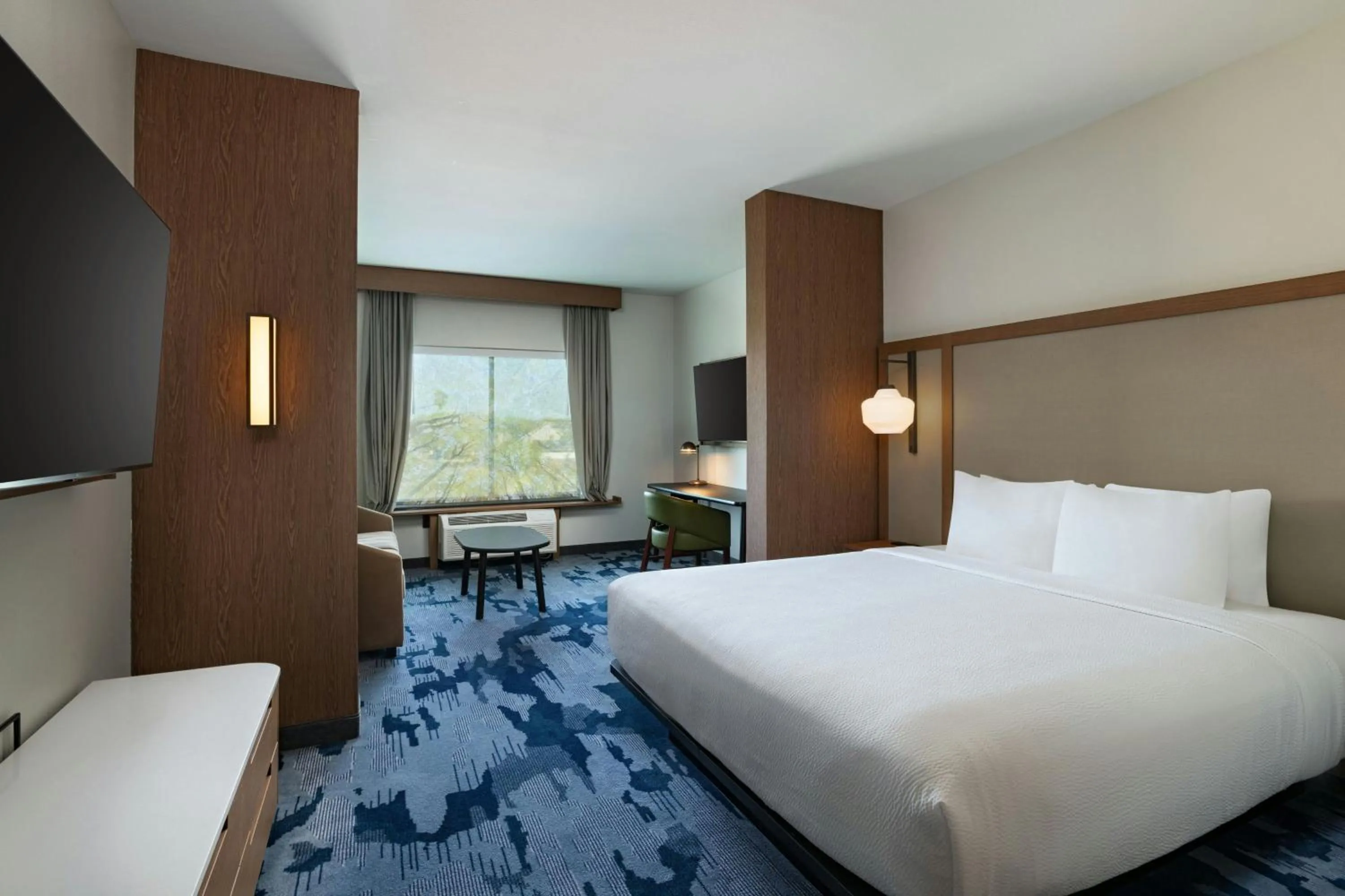 Photo of the whole room, Bed in Fairfield Inn & Suites by Marriott Harlingen