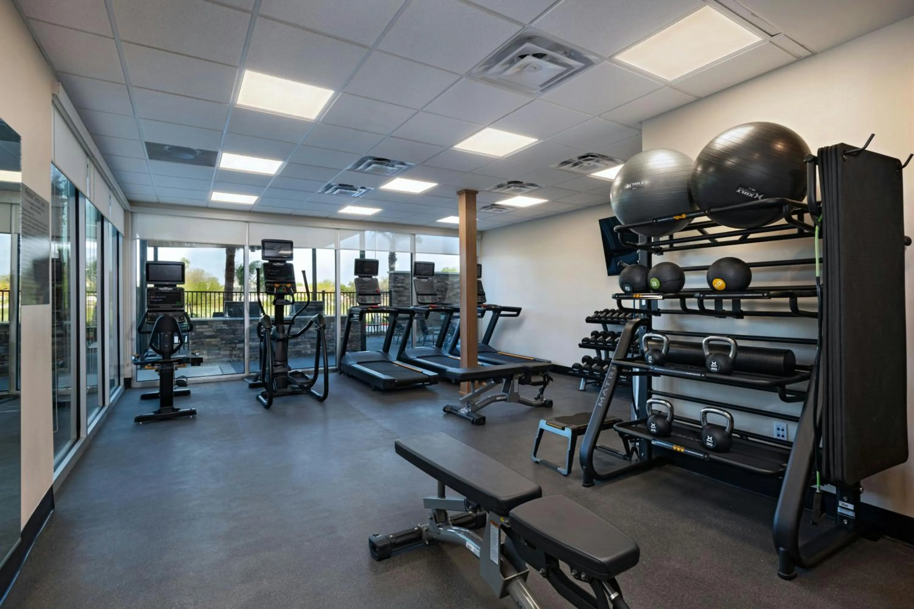 Fitness centre/facilities in Fairfield Inn & Suites by Marriott Harlingen