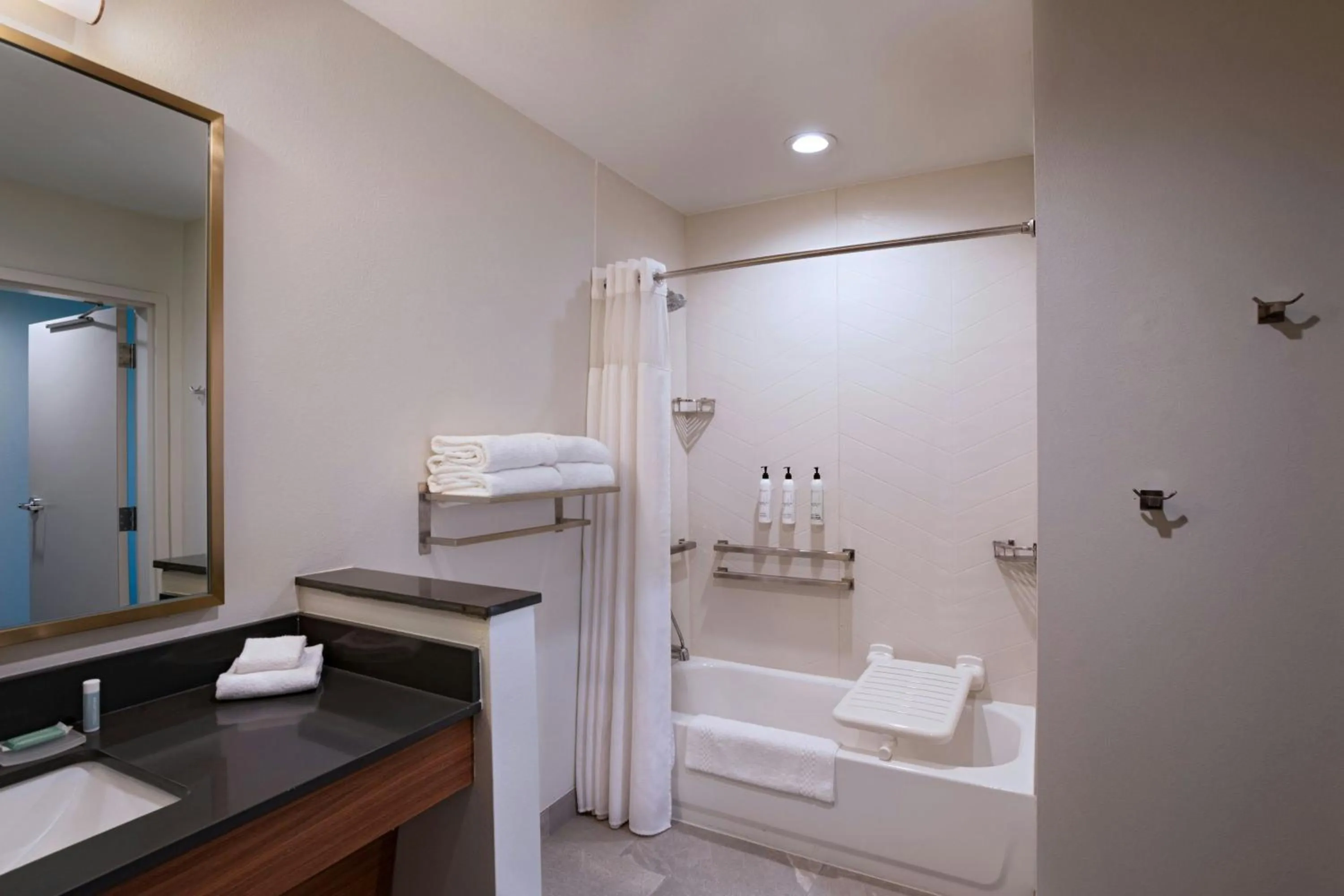 Bathroom in Fairfield Inn & Suites by Marriott Harlingen