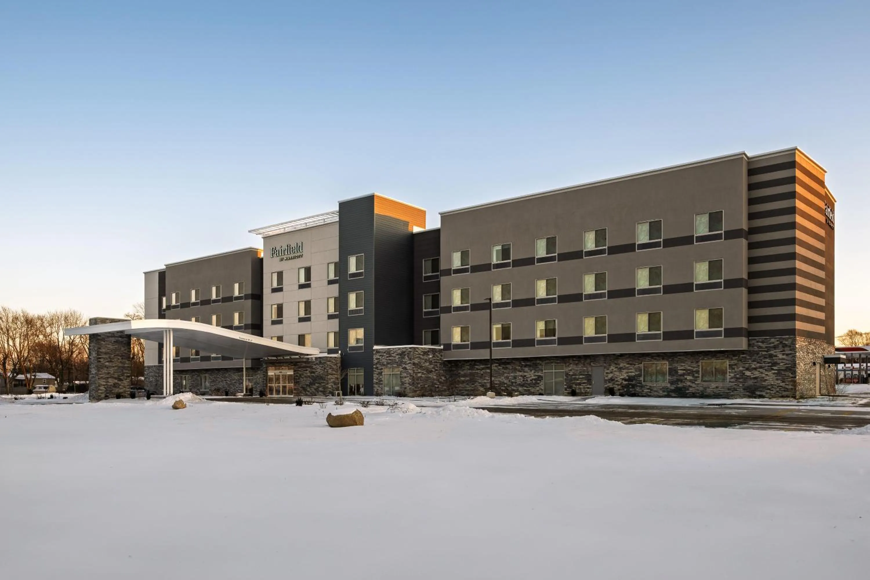 Property building in Fairfield by Marriott Inn & Suites Kokomo