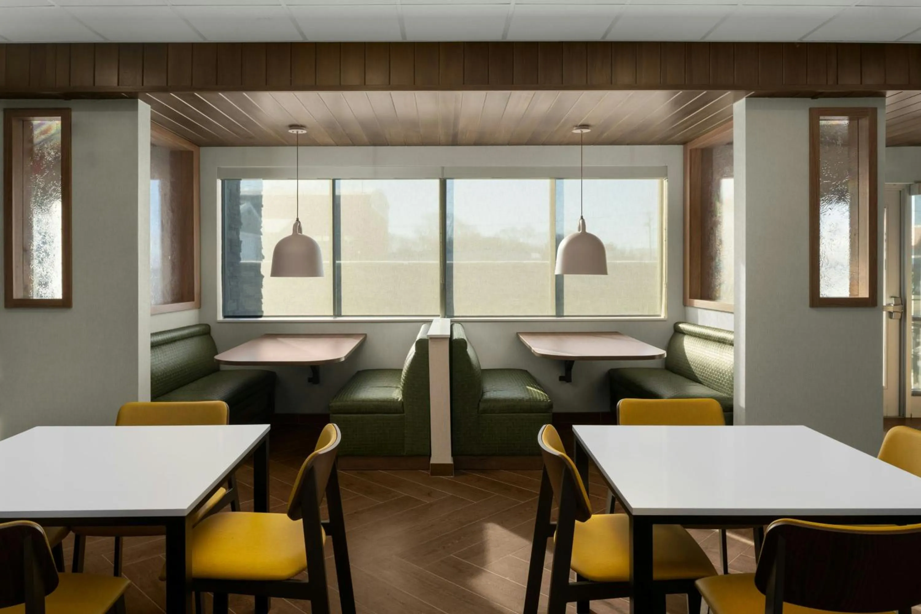 Breakfast in Fairfield by Marriott Inn & Suites Kokomo