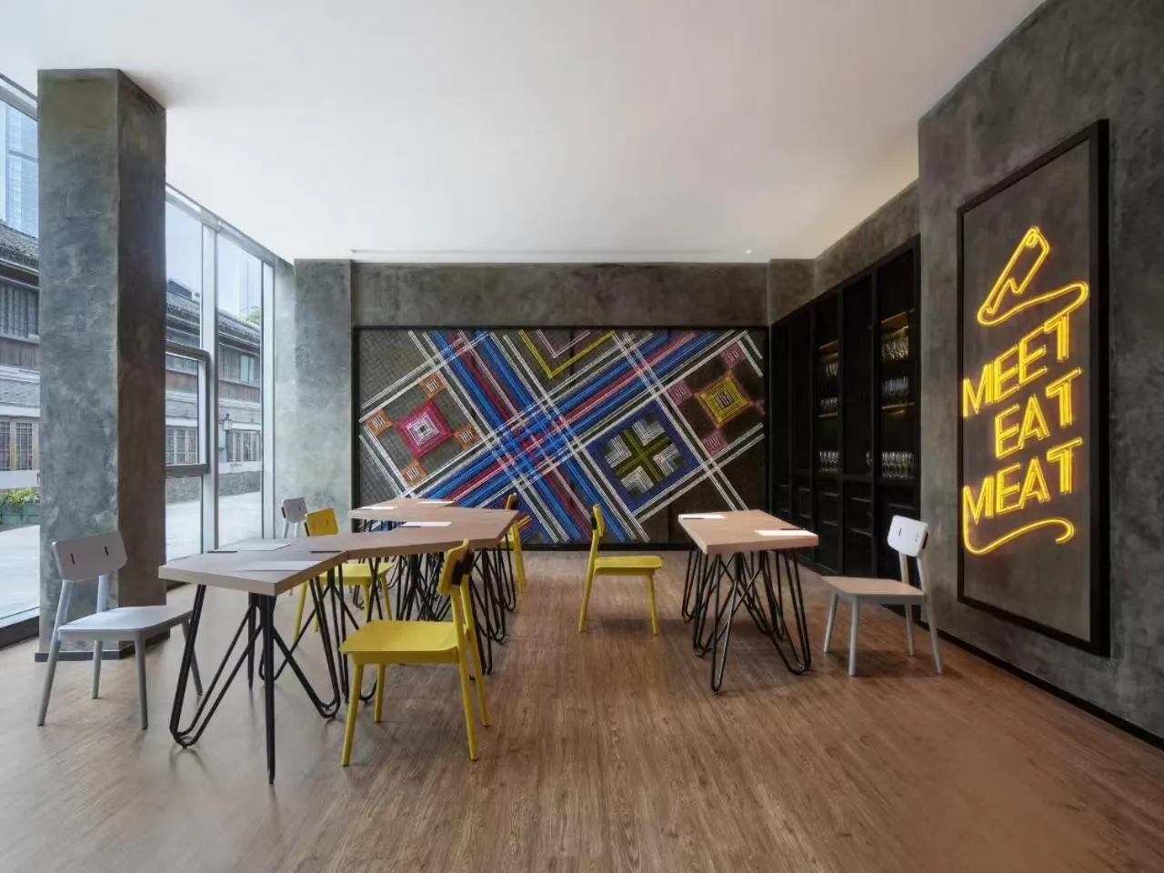Meeting/conference room in Moxy Ningbo Old Bund