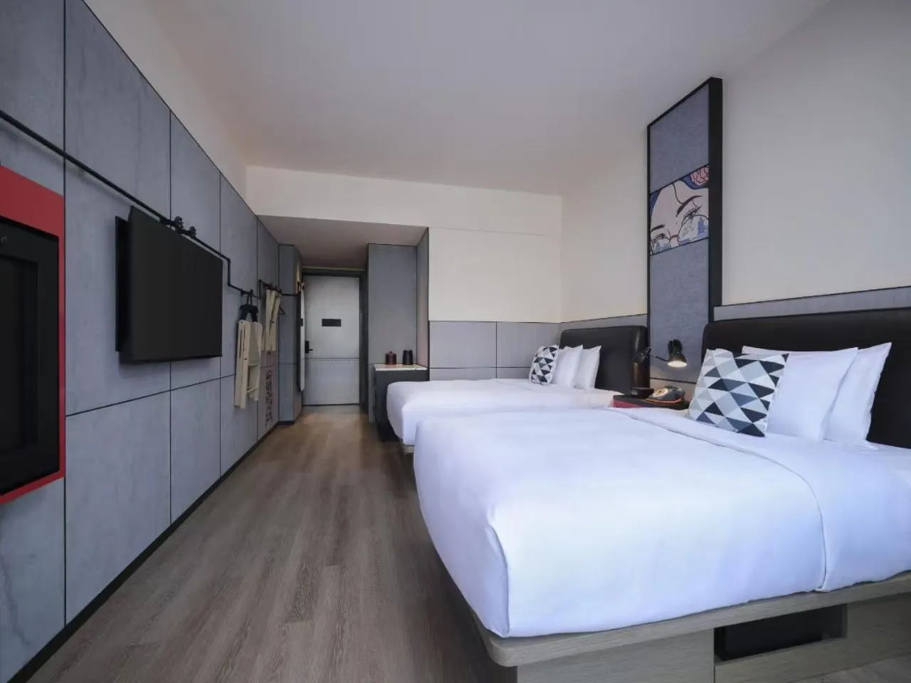 Photo of the whole room, Bed in Moxy Ningbo Old Bund