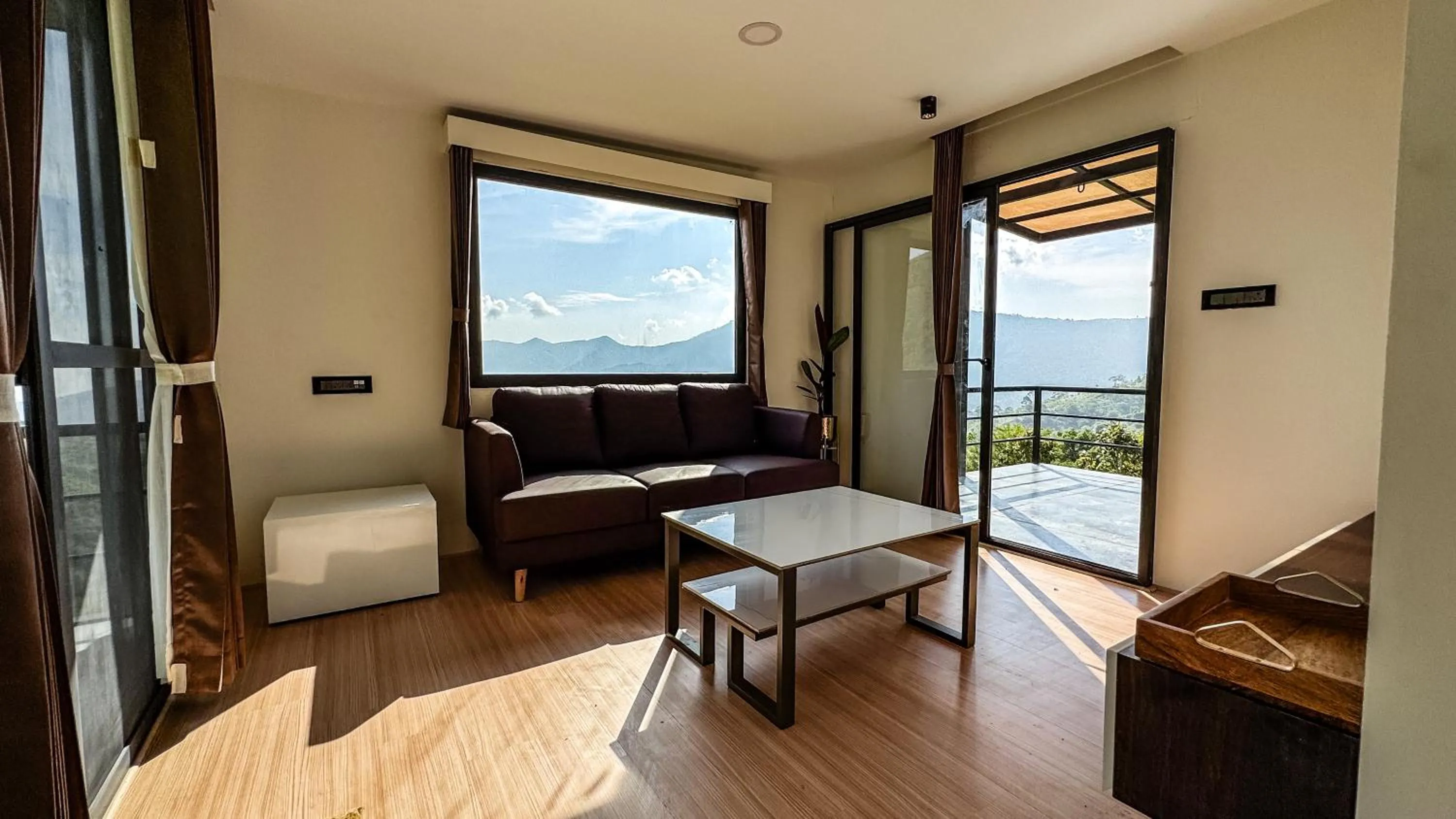 Living room in Tomorrowland Farms and Suites