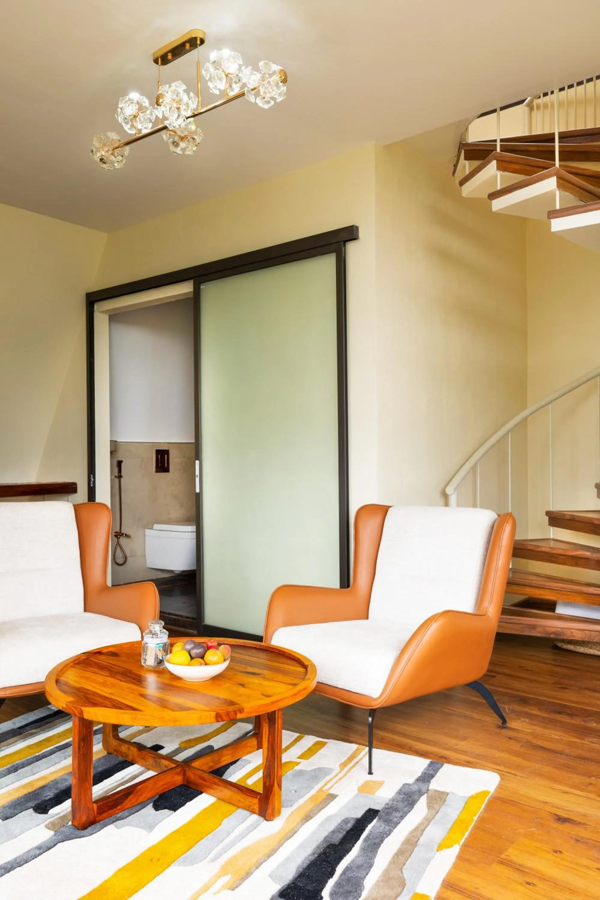 Living room in Tomorrowland Farms and Suites