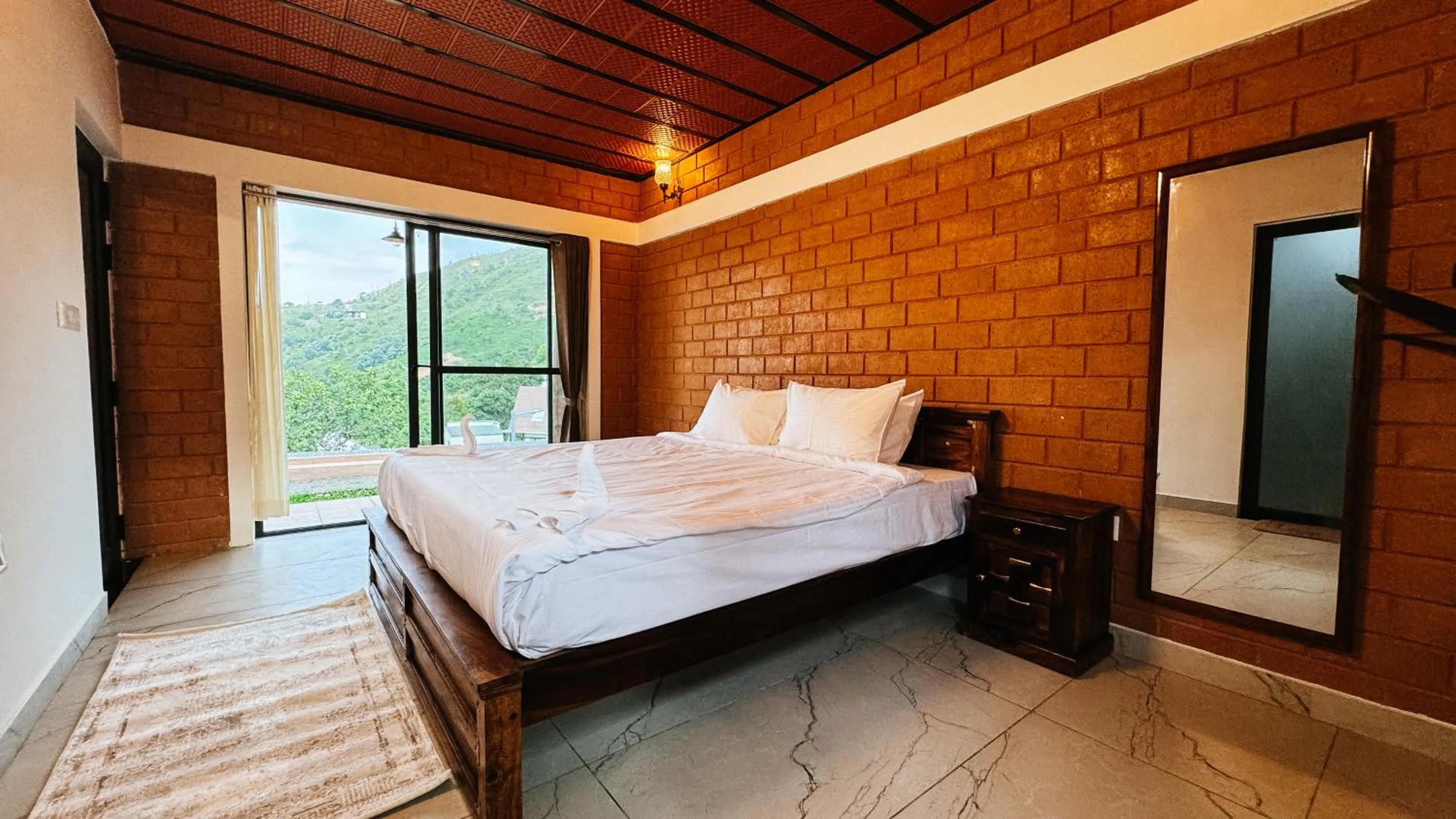 Photo of the whole room, Bed in Tomorrowland Farms and Suites