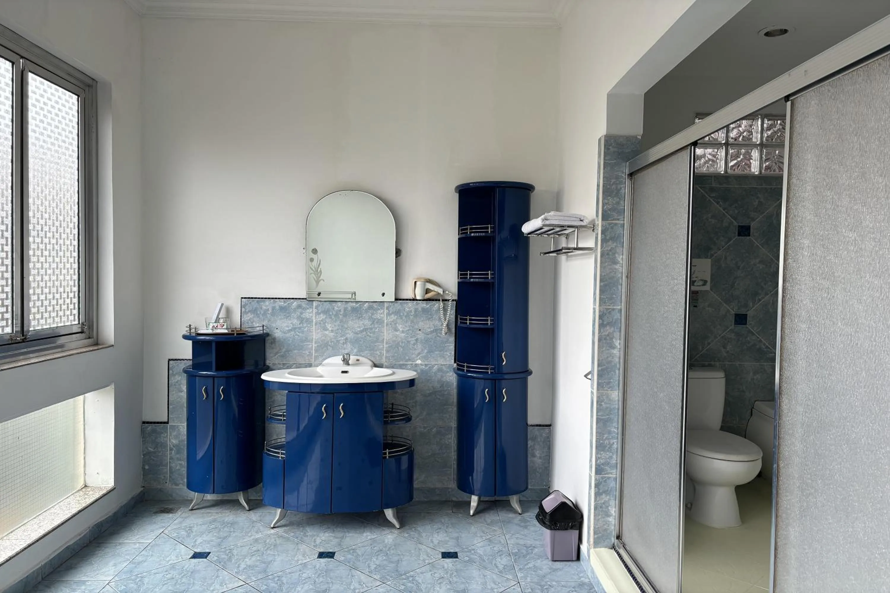 Shower in Hotel Pesona Bamboe Lembang