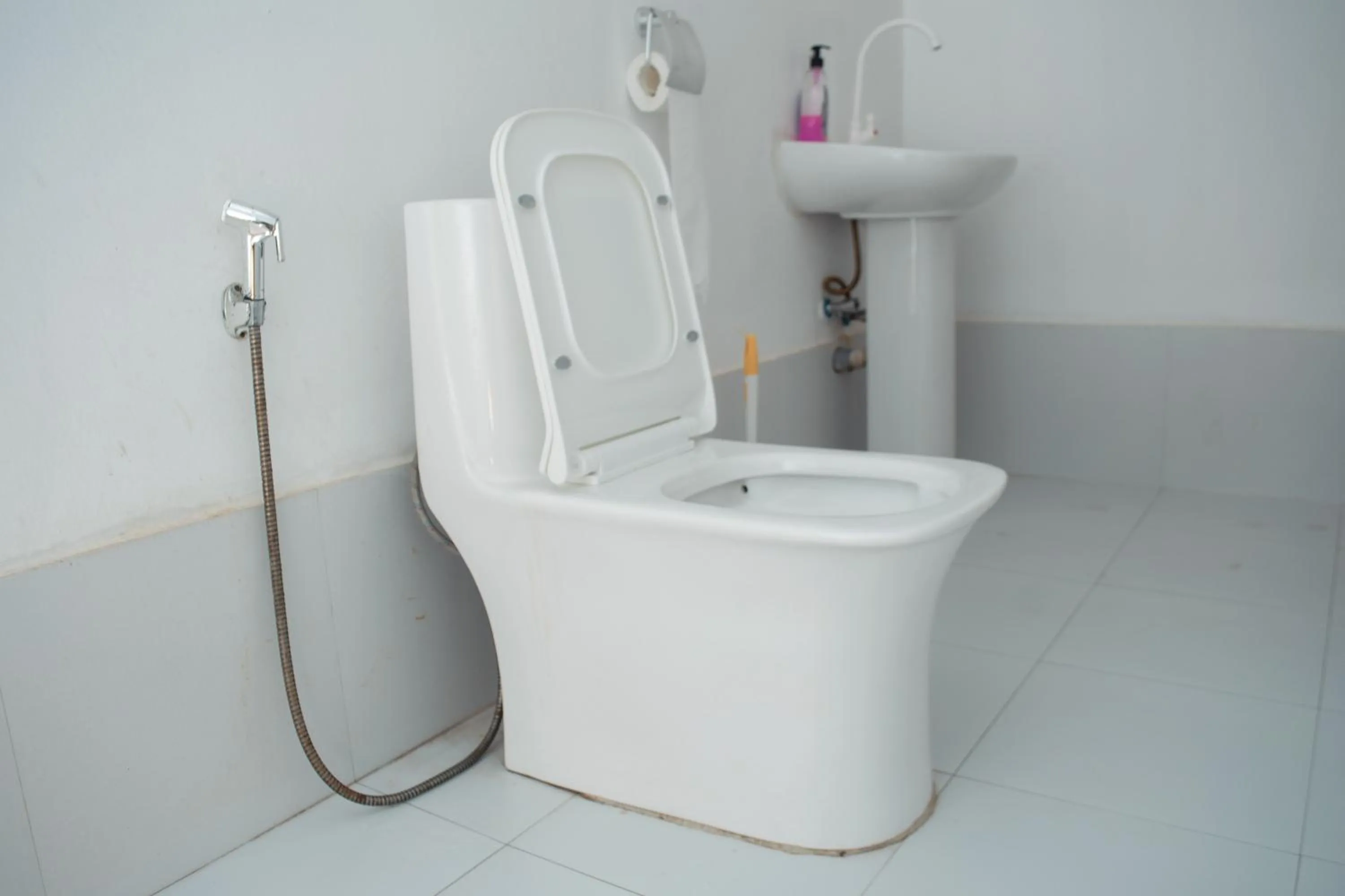Bathroom in New Jambo Bungalows