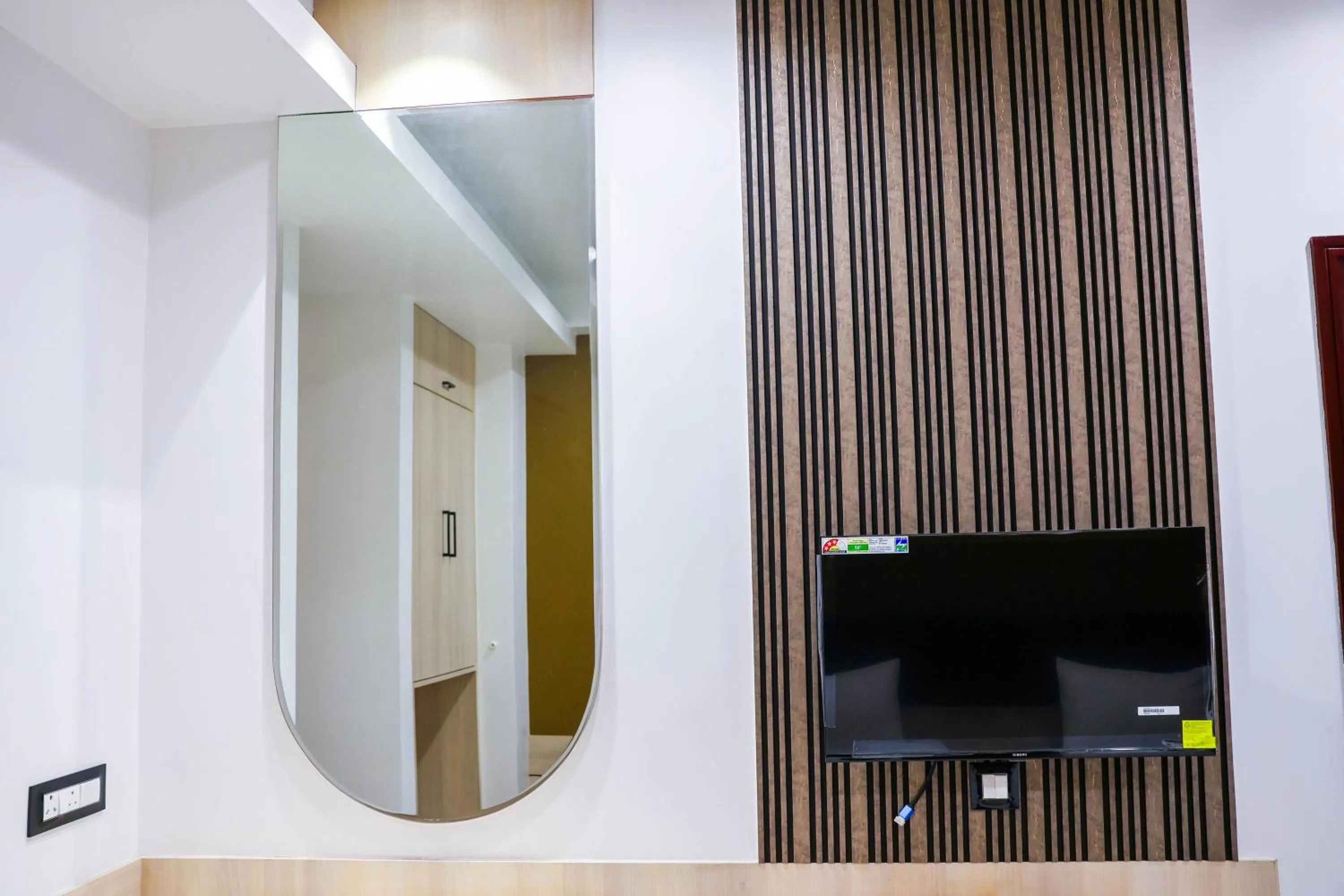 TV and multimedia in The Executive Inn